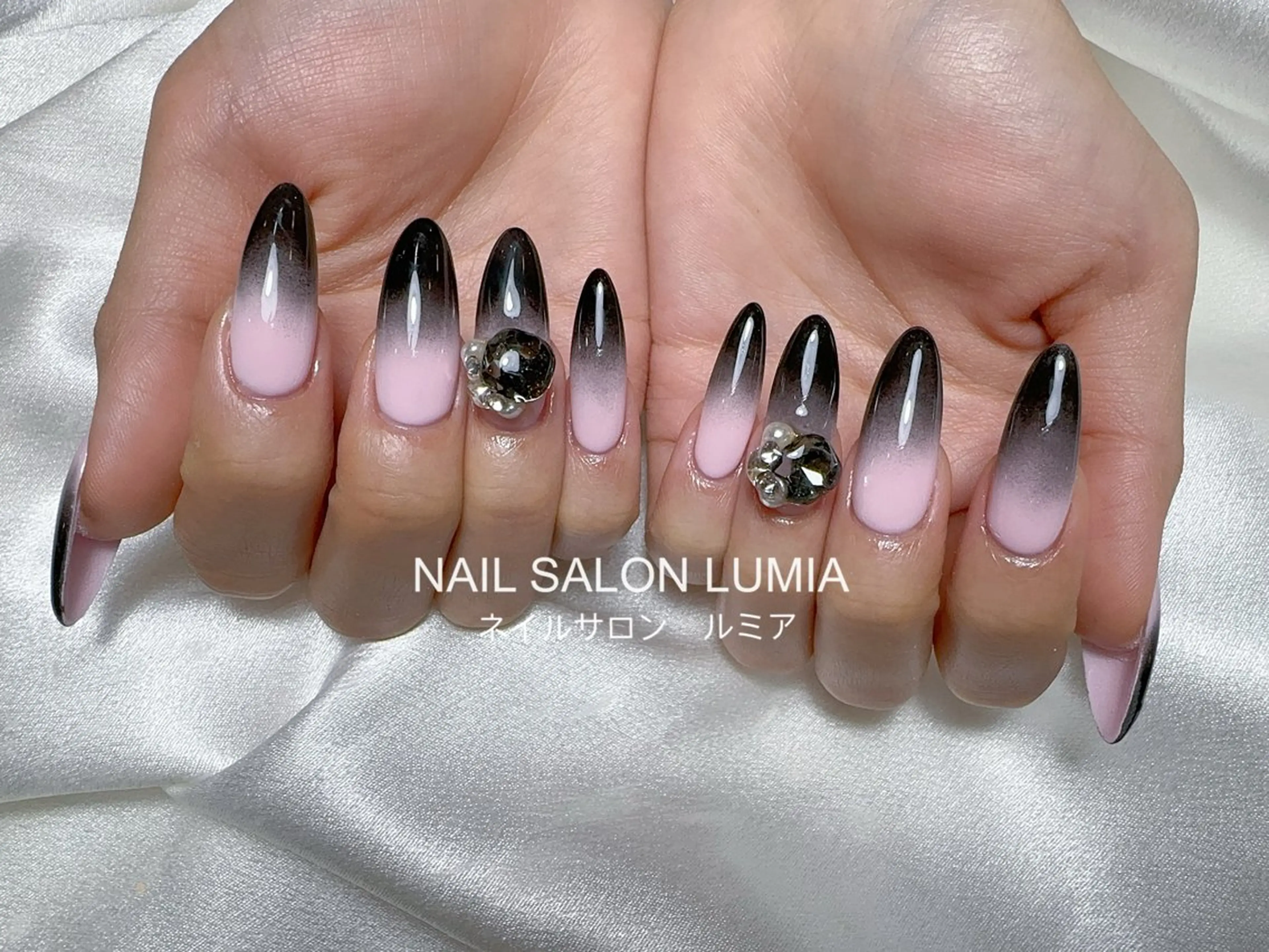 ネイル ハンドネイル ネイルサロン ルミア Lumia 店長のネイルデザイン
