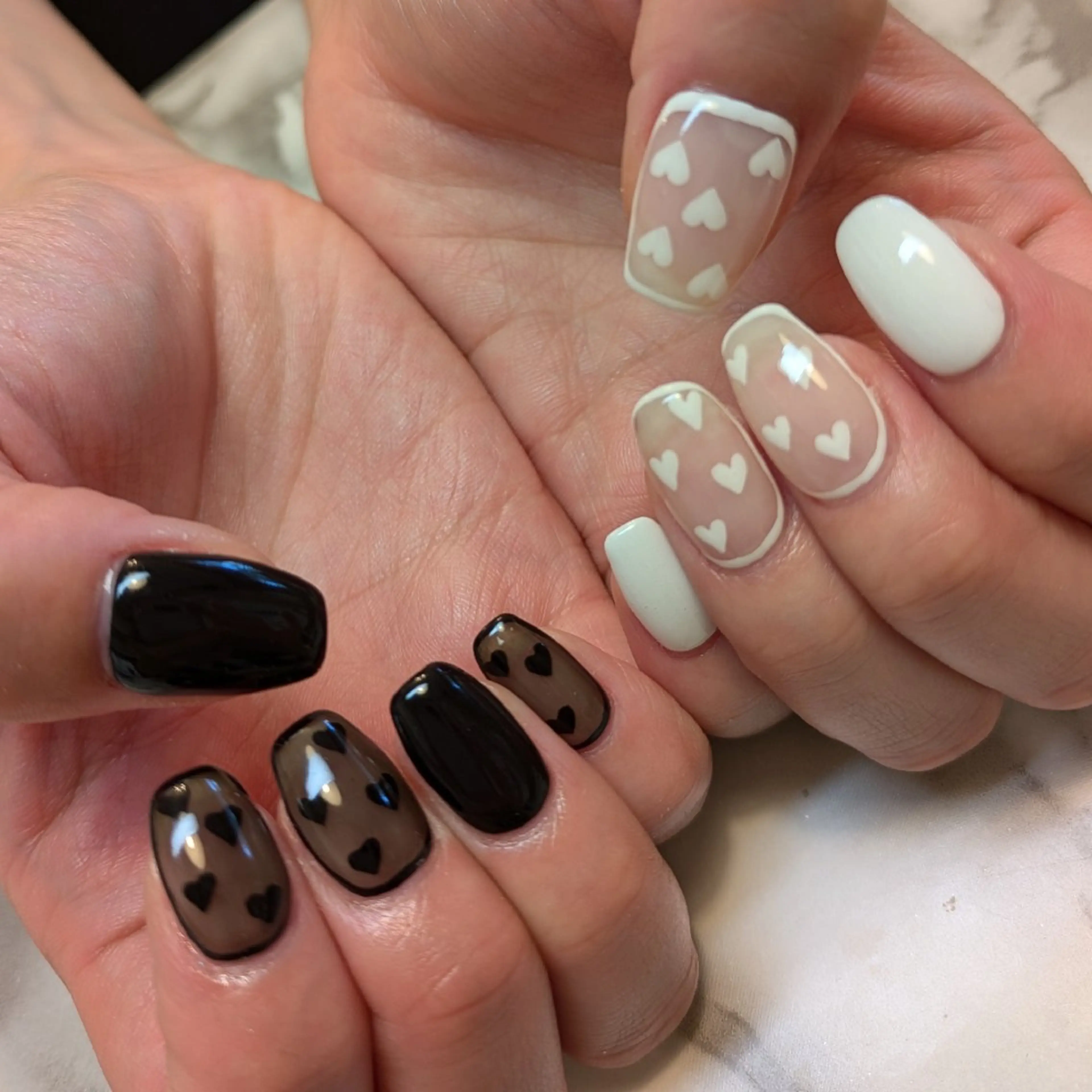 ネイル ハート ジェヌインネイル 河内のネイルデザイン