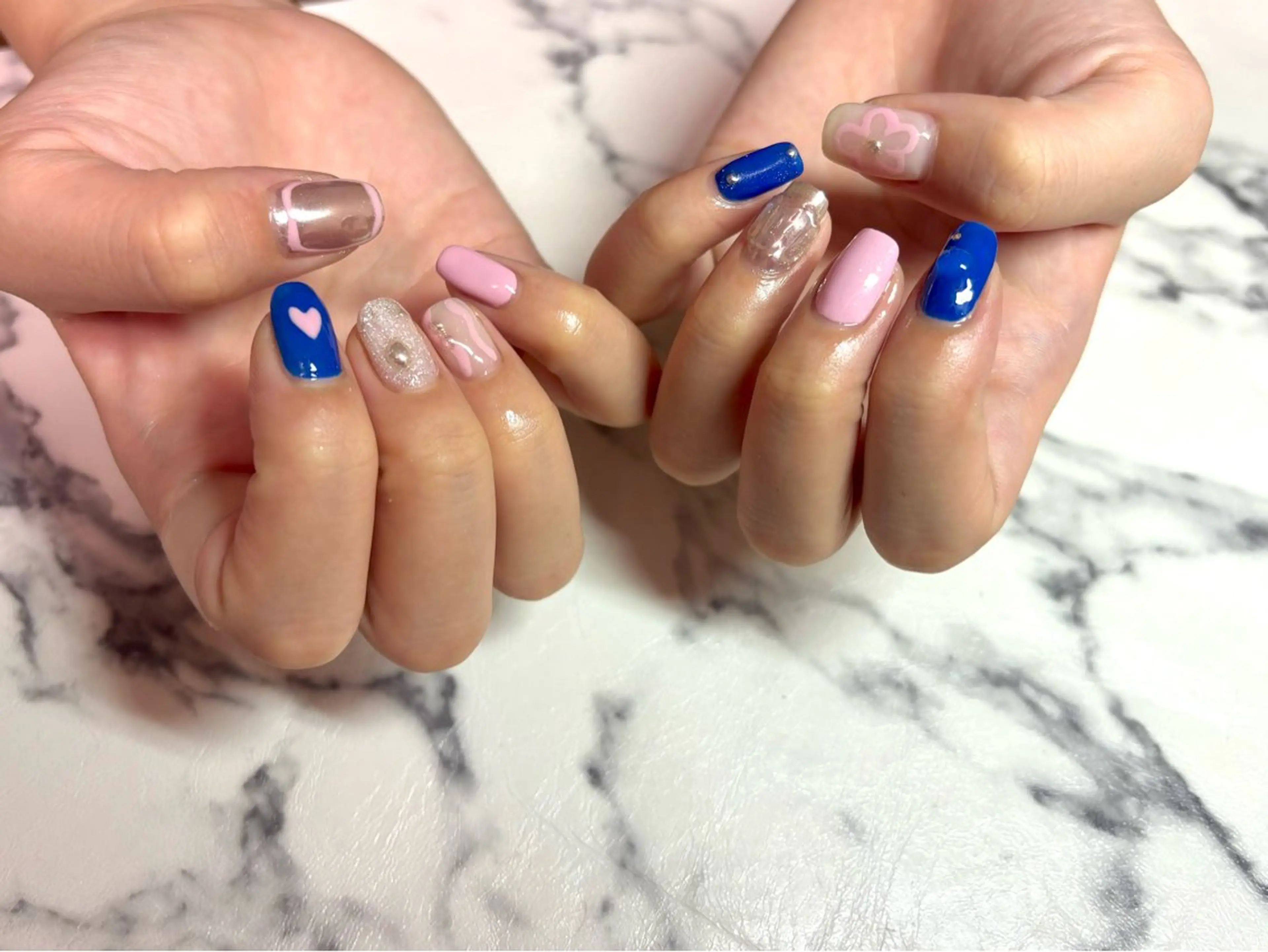 ネイル ハート ミラーネイル 春ネイル 夏ネイル mimimi nail所属・I. MITSUKIのネイルデザイン