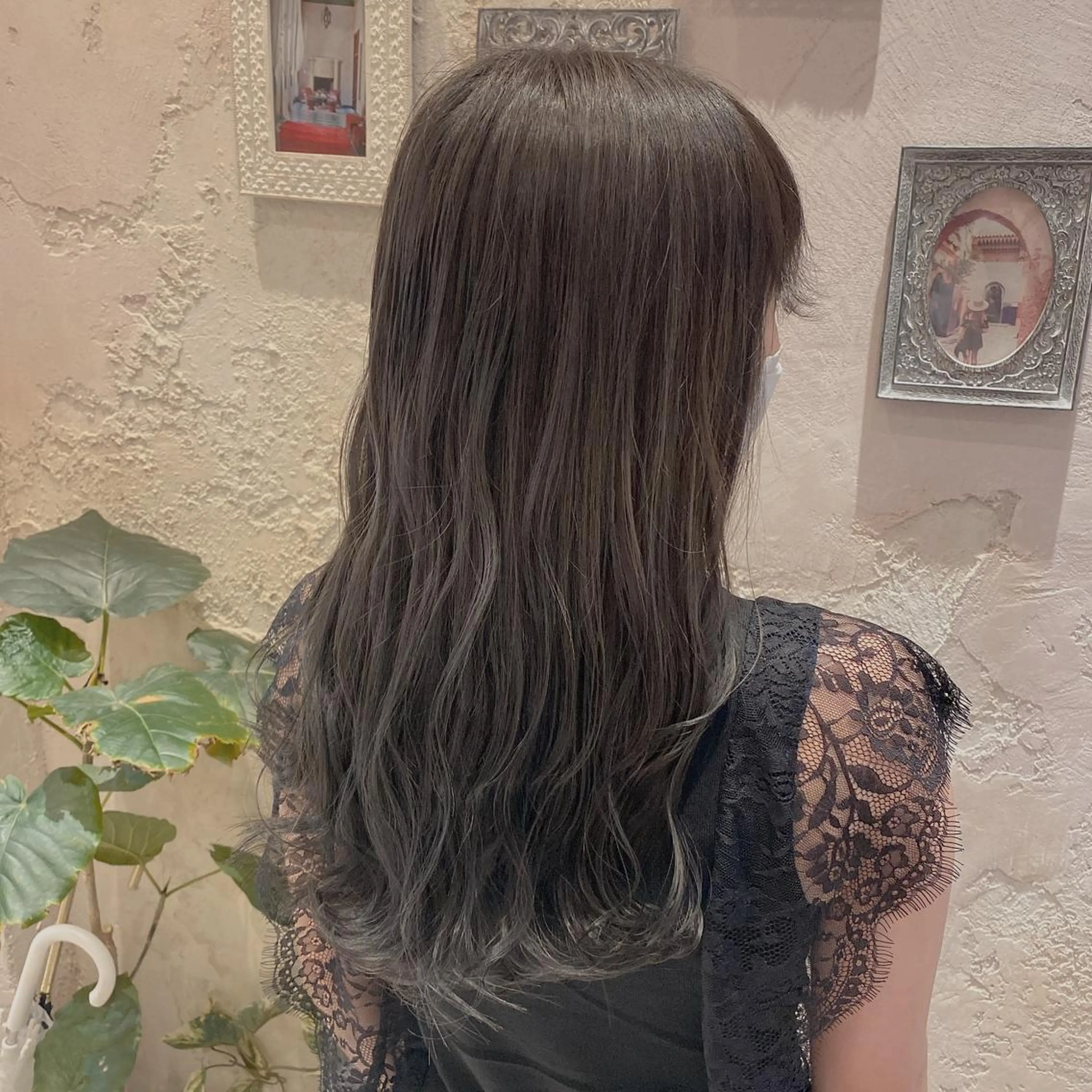 ミディアム ハイライト カット ヘアカラー 代表山口ひな 髪質改善のプロのヘアスタイル