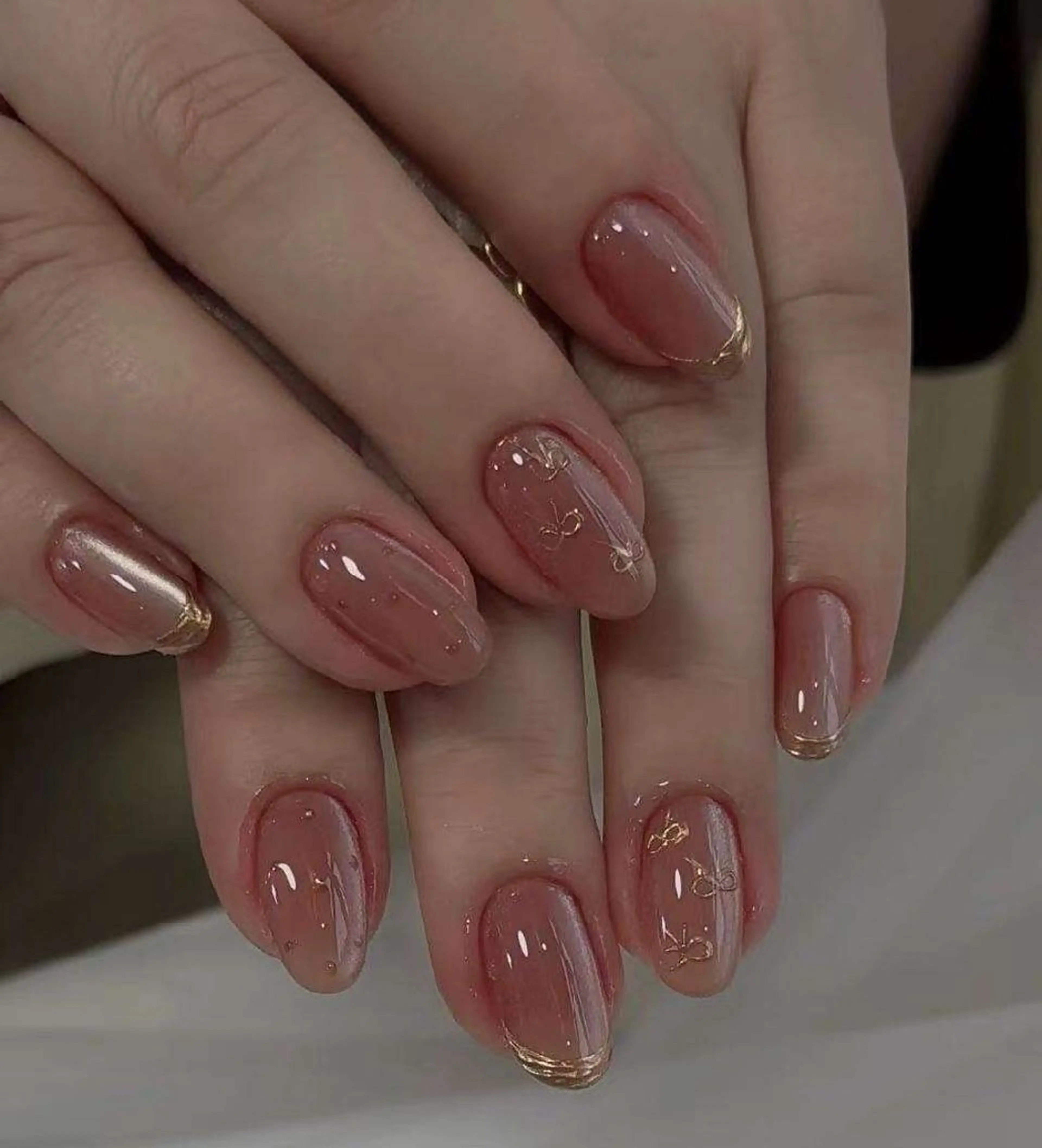 ネイル オーロラネイル フラワーネイル フットネイル フレンチネイル ジェルネイル ハンドネイル Oomiya 服部のネイルデザイン