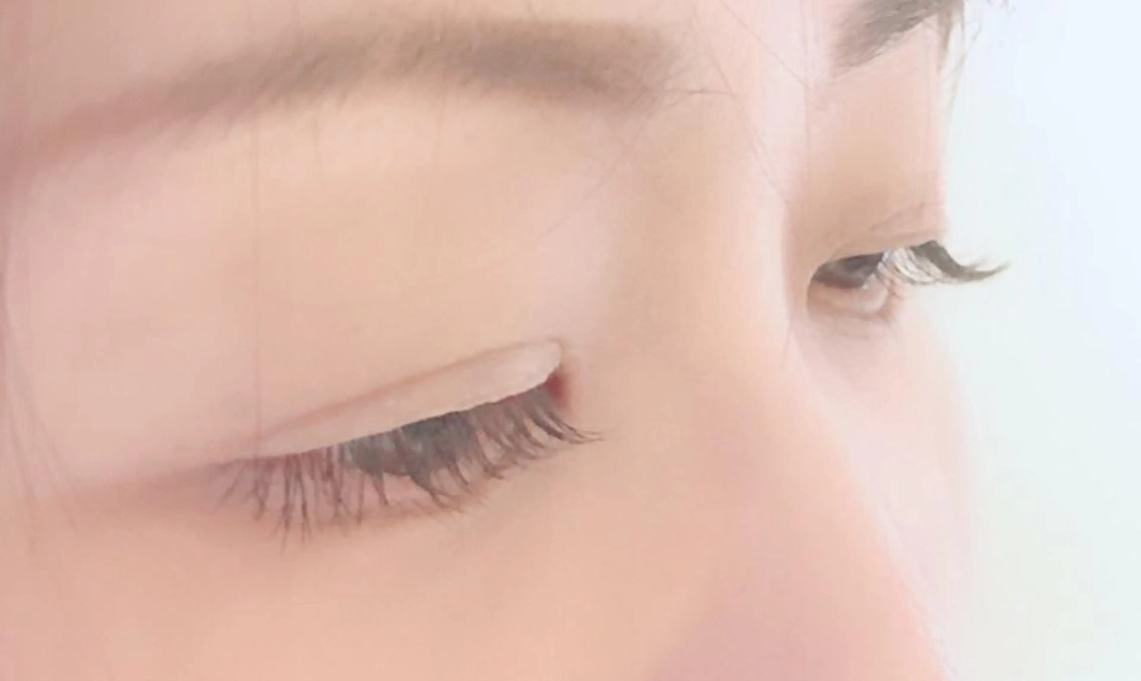 マツエク・マツパ フラットラッシュ Nail&Eye ONNAILのネイルデザイン