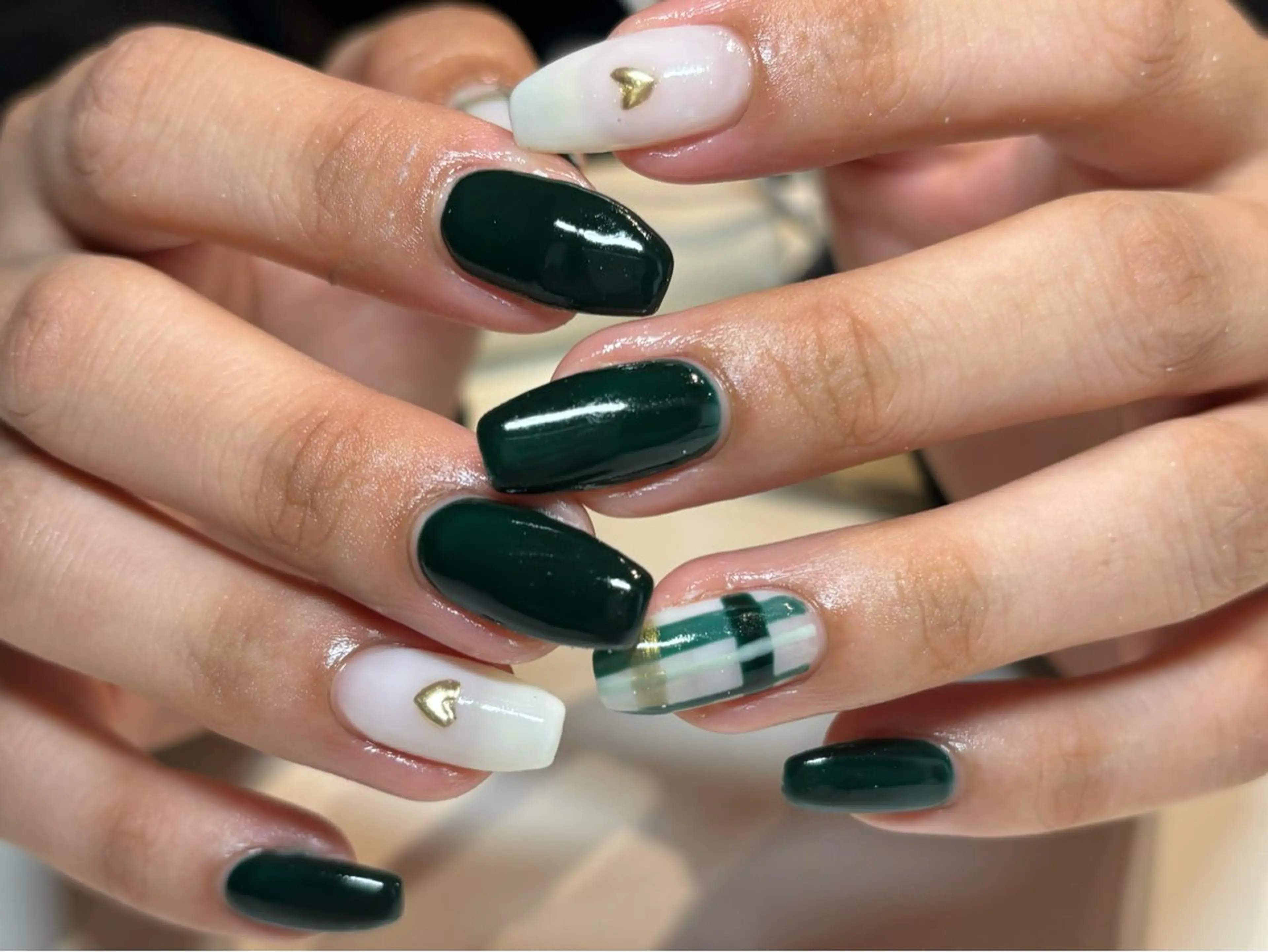 ネイル フットネイル フレンチネイル ジェルネイル グラデーション マグネットネイル ハンドネイル ヘアー.ネイル二刀流 misa🫧のヘアスタイル