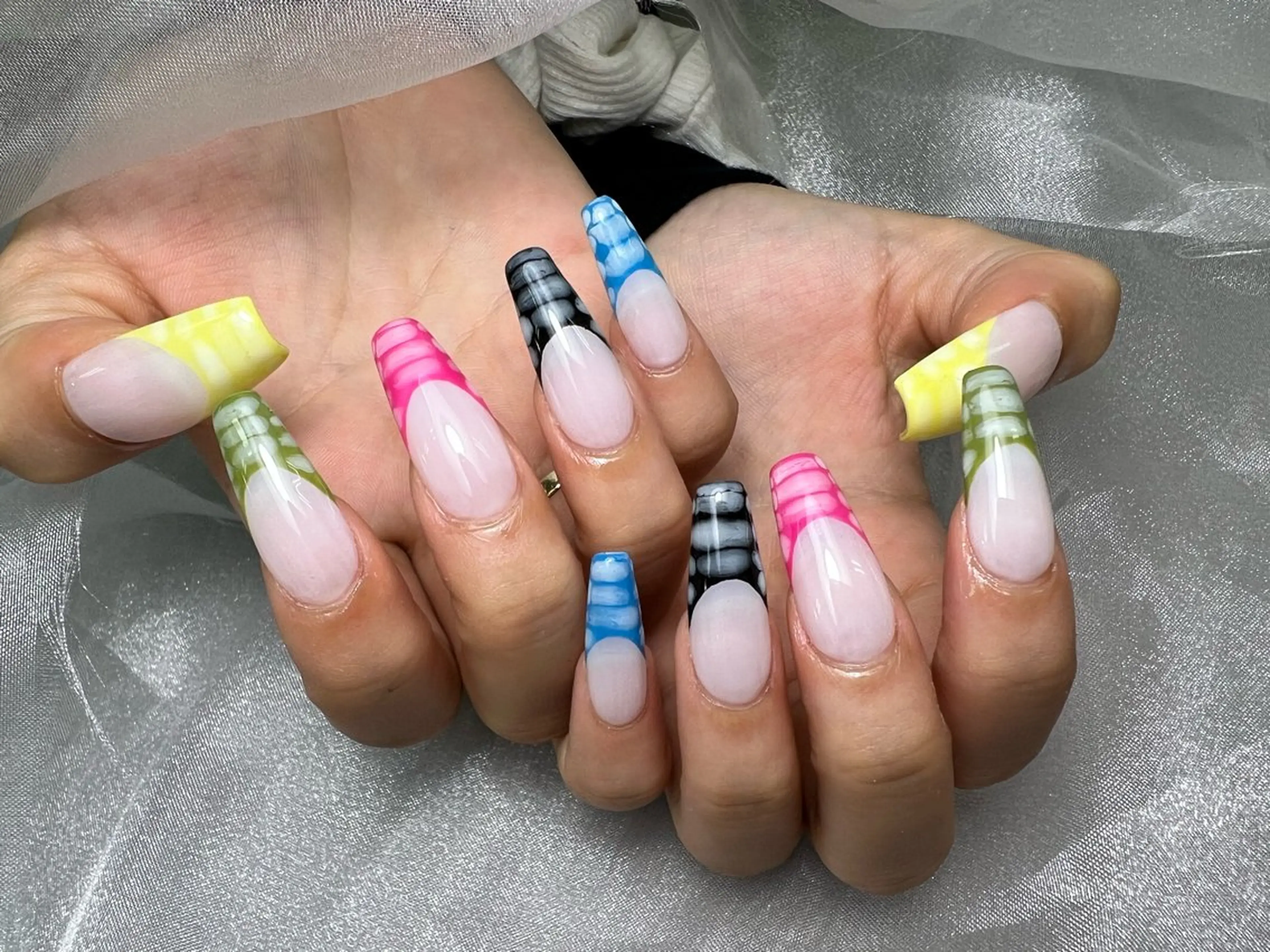 ネイル ハンドネイル Mana‪ ‪·͜· ❤︎‬のネイルデザイン