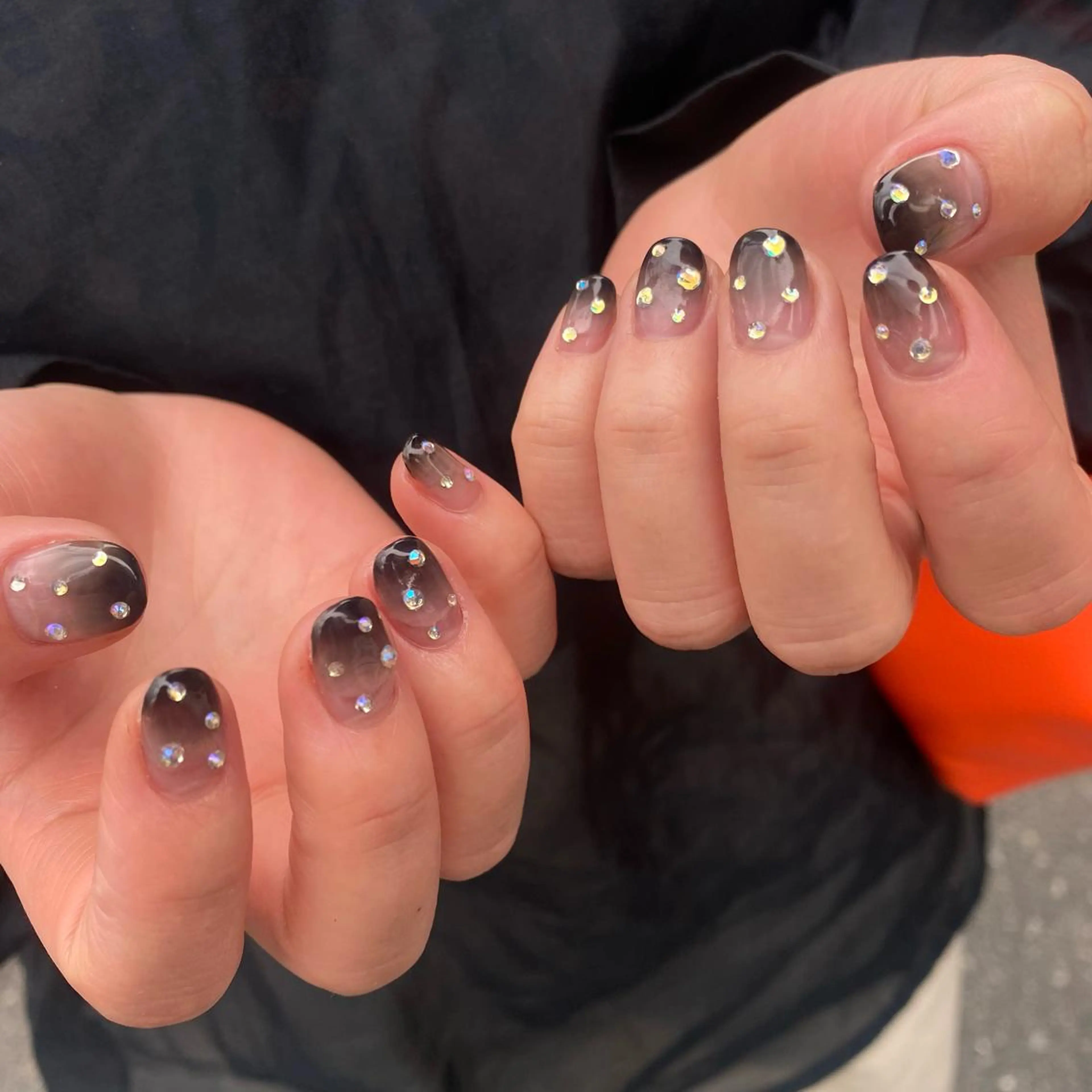 10本ストーンつけ放題💅の写真