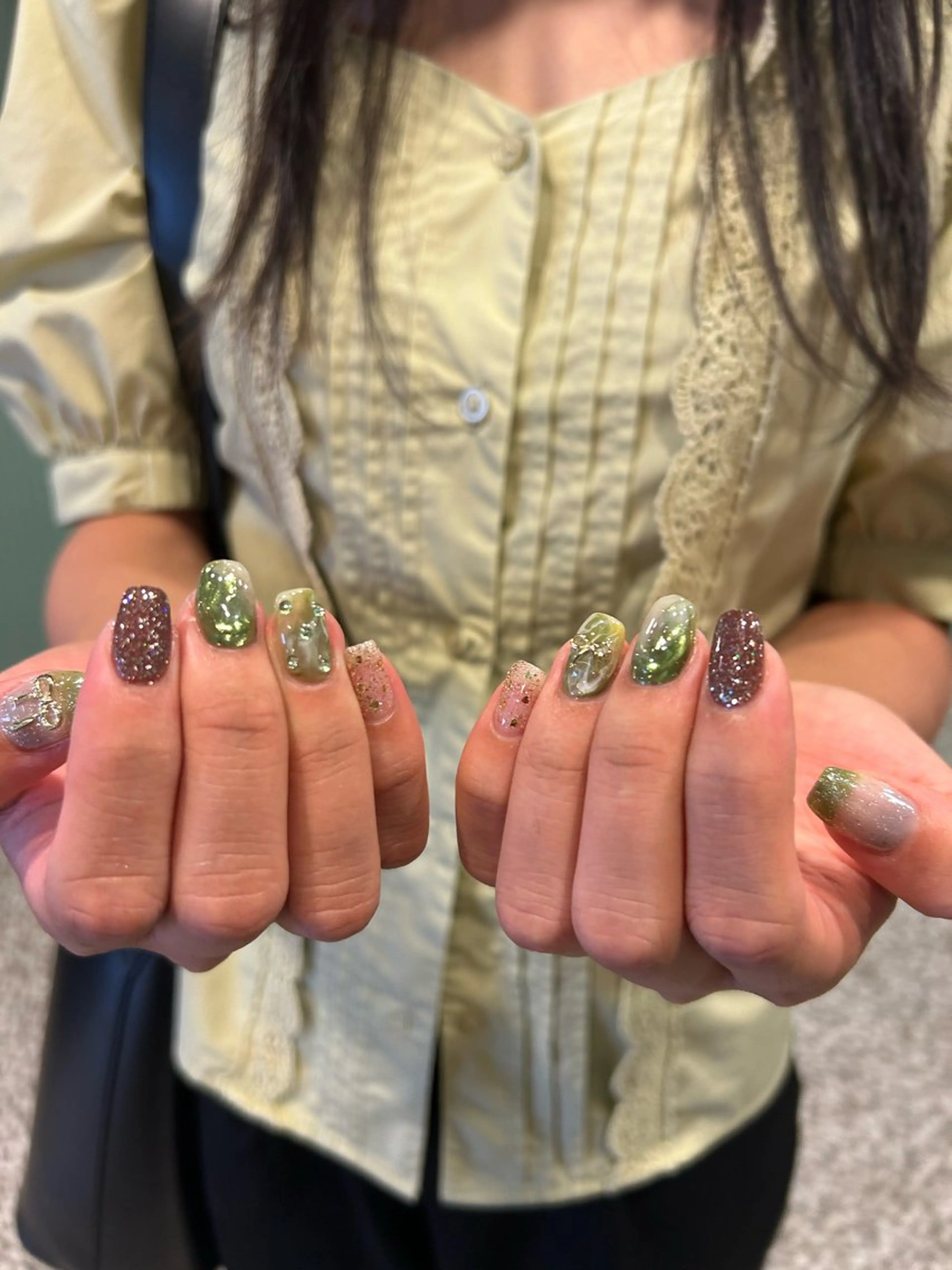 ネイル 持ち込み 木戸 有佐のネイルデザイン