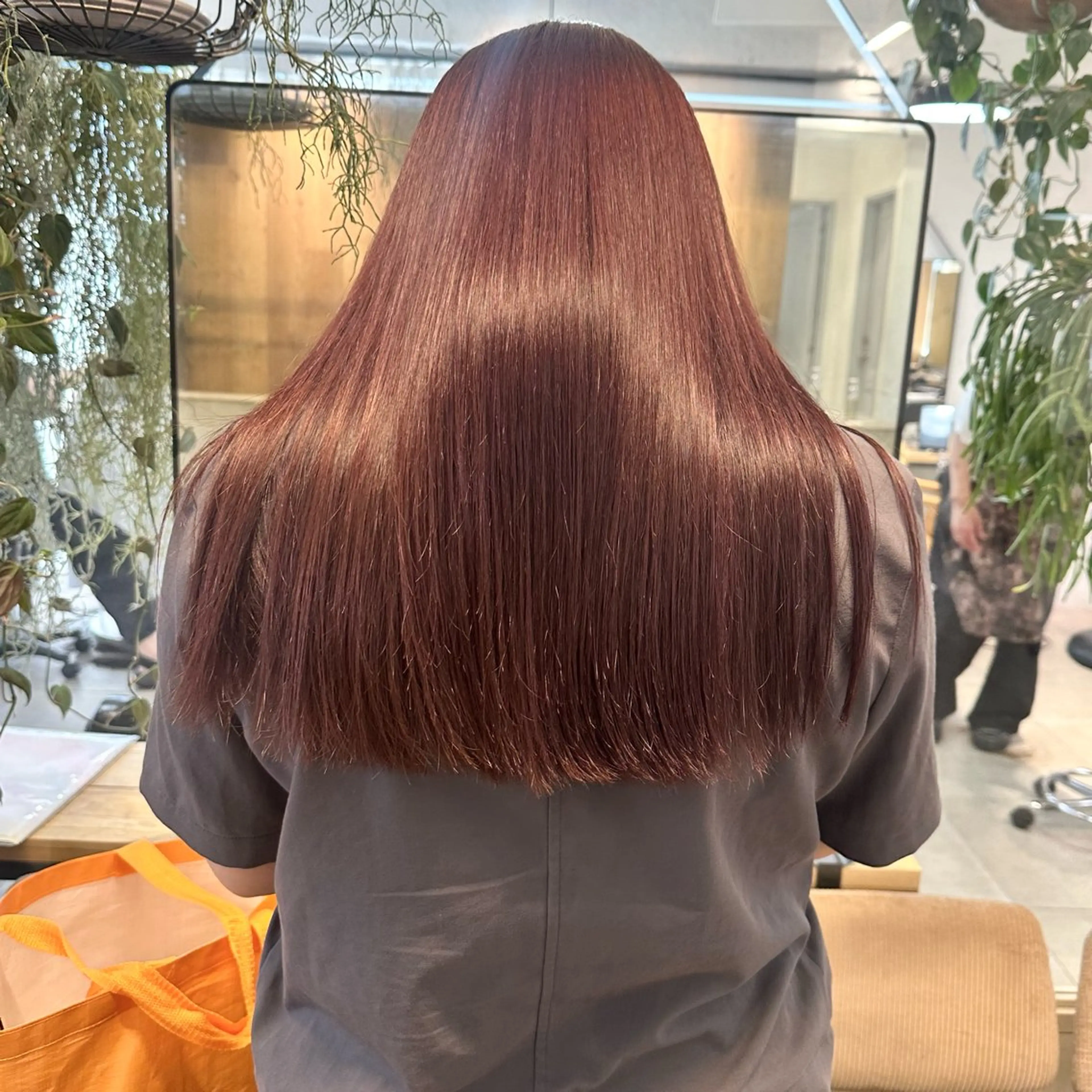 ロング カラー ブリーチ ラベンダーカラー ブリーチなしカラー ピンクカラー 縮毛矯正/カラー ✨️Mariamuのヘアスタイル