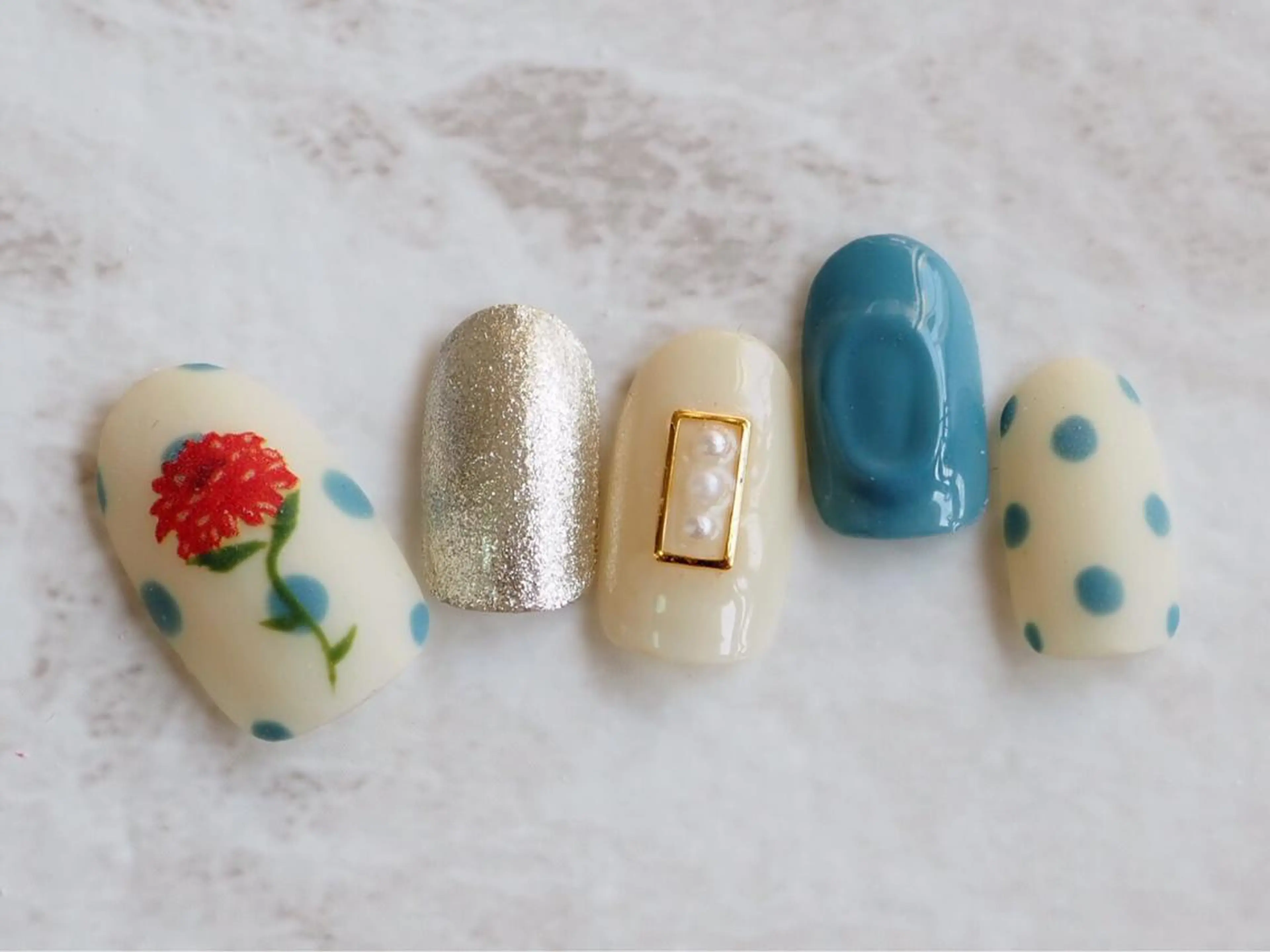 ネイル Verest 西荻窪のネイルデザイン