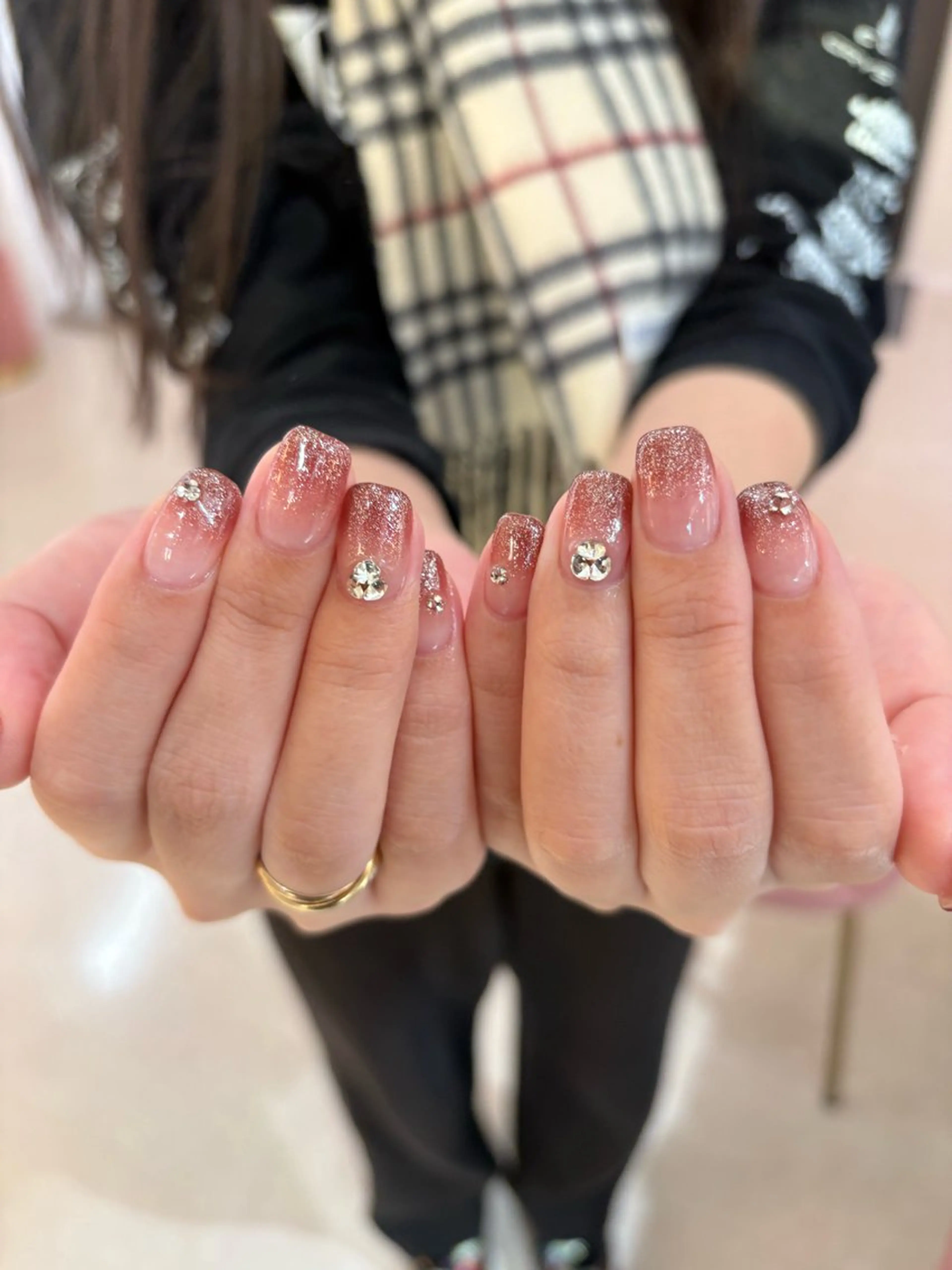 ミディアム ハンドネイル Clala Ayumiのネイルデザイン