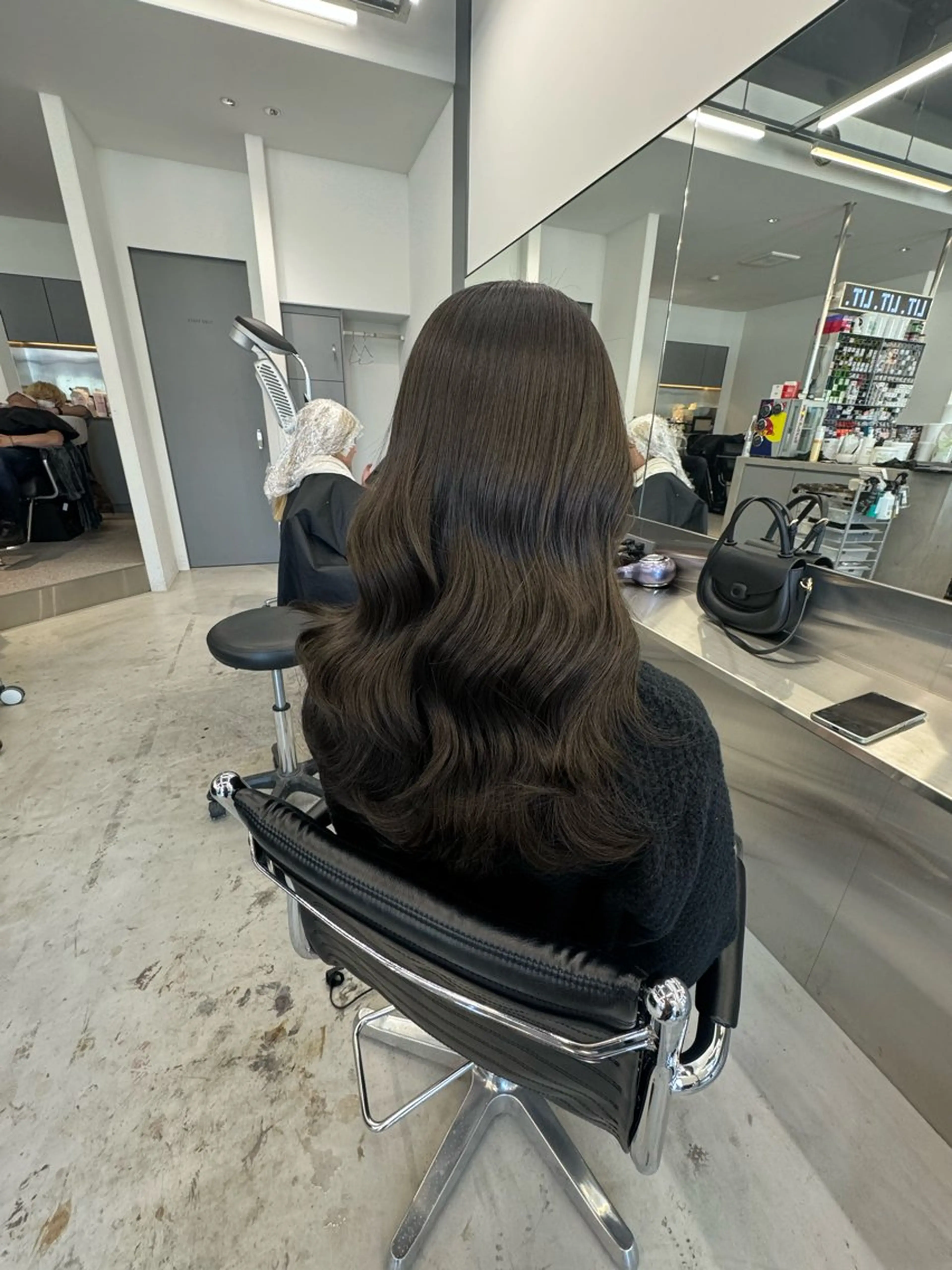 4.5月平日限定 透明感艶✨カラー+カット 通常¥14850→¥11500の写真