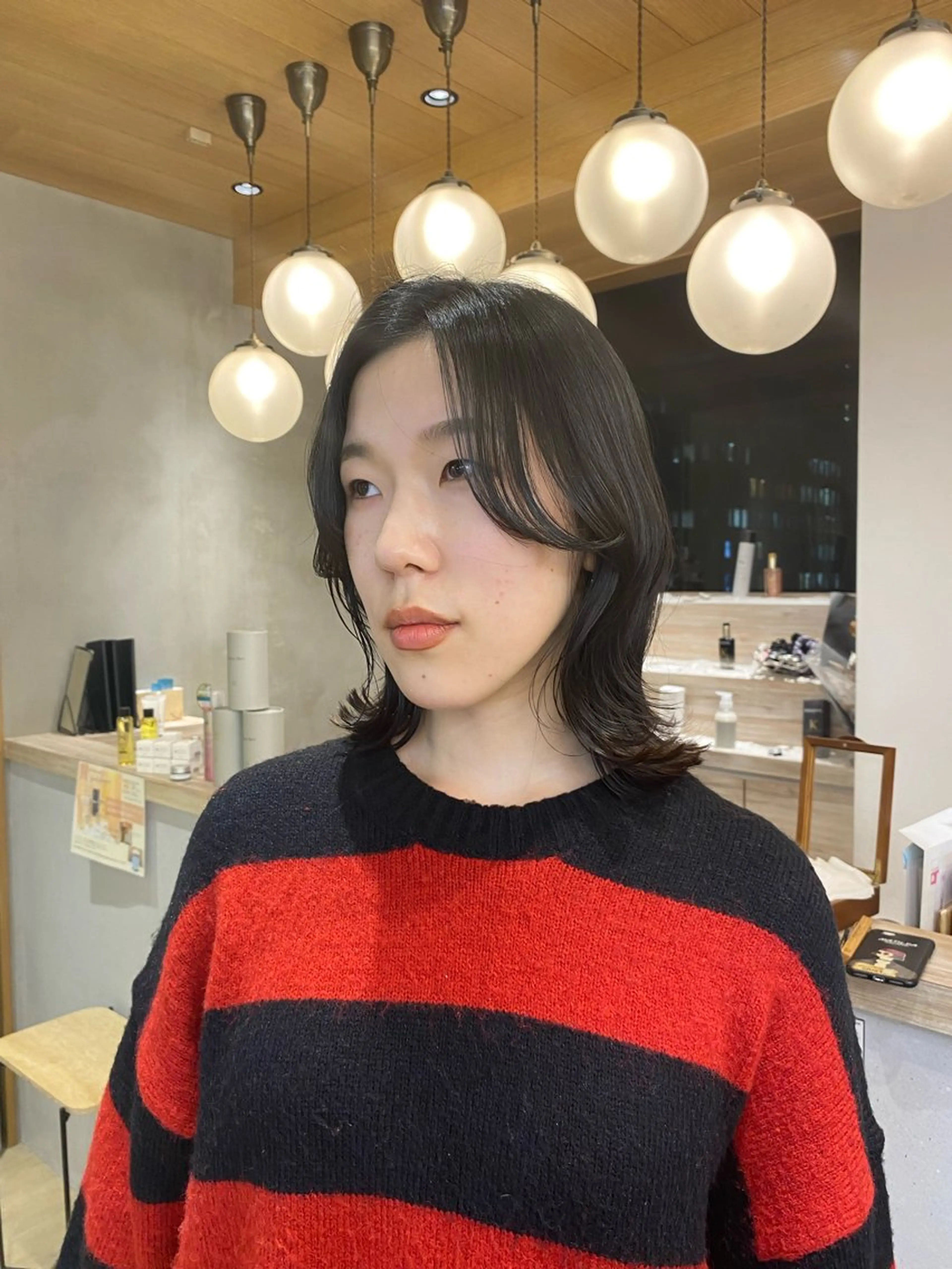 ミディアム カラー くびれヘア レイヤーカット ボブ縮毛矯正 韓国レイヤーRINAのヘアスタイル