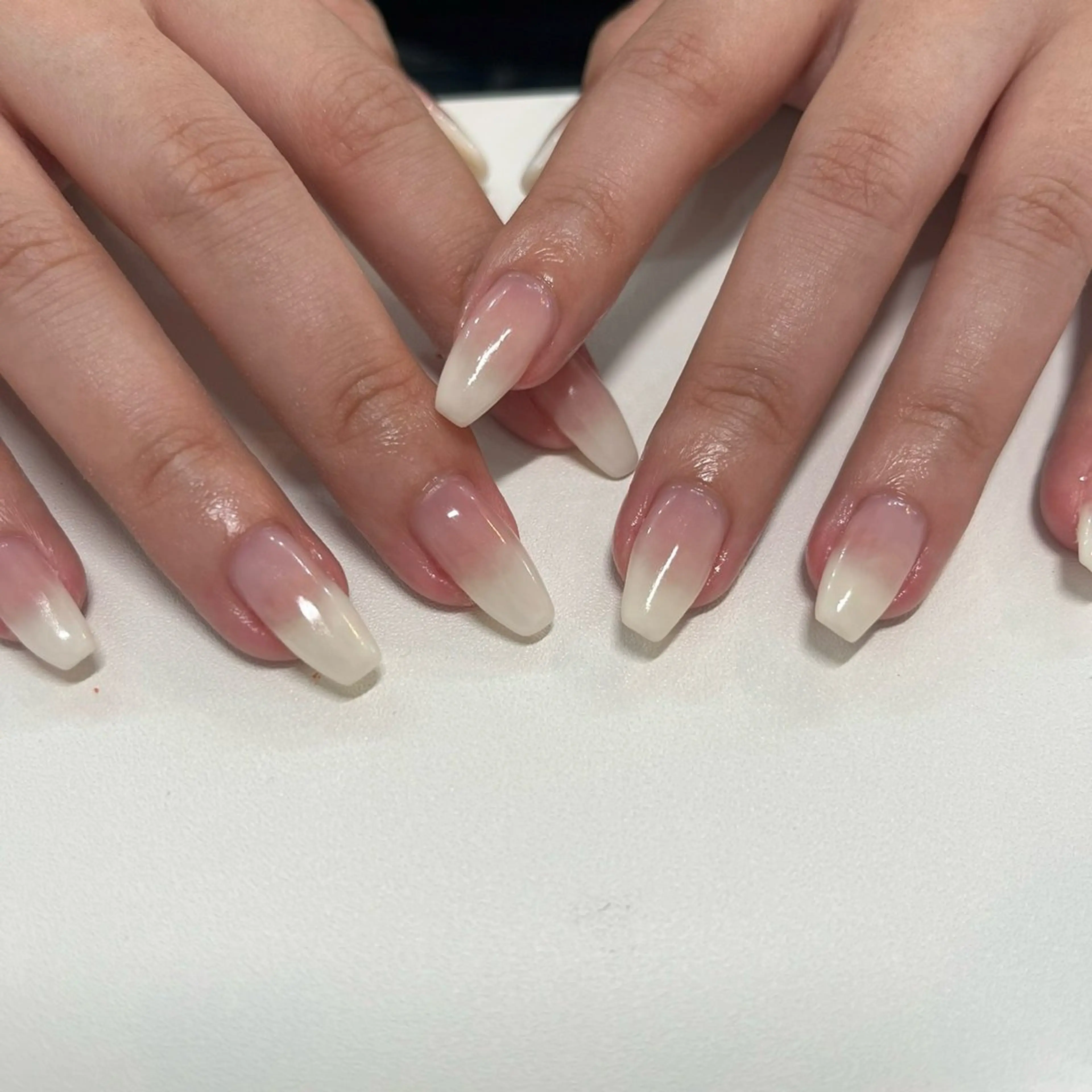 【指定カラーあり💅💎】カラグラ 5480円 → 3980円(オフ込み)※追加料金でカラー・パーツ追加対応可💛の写真