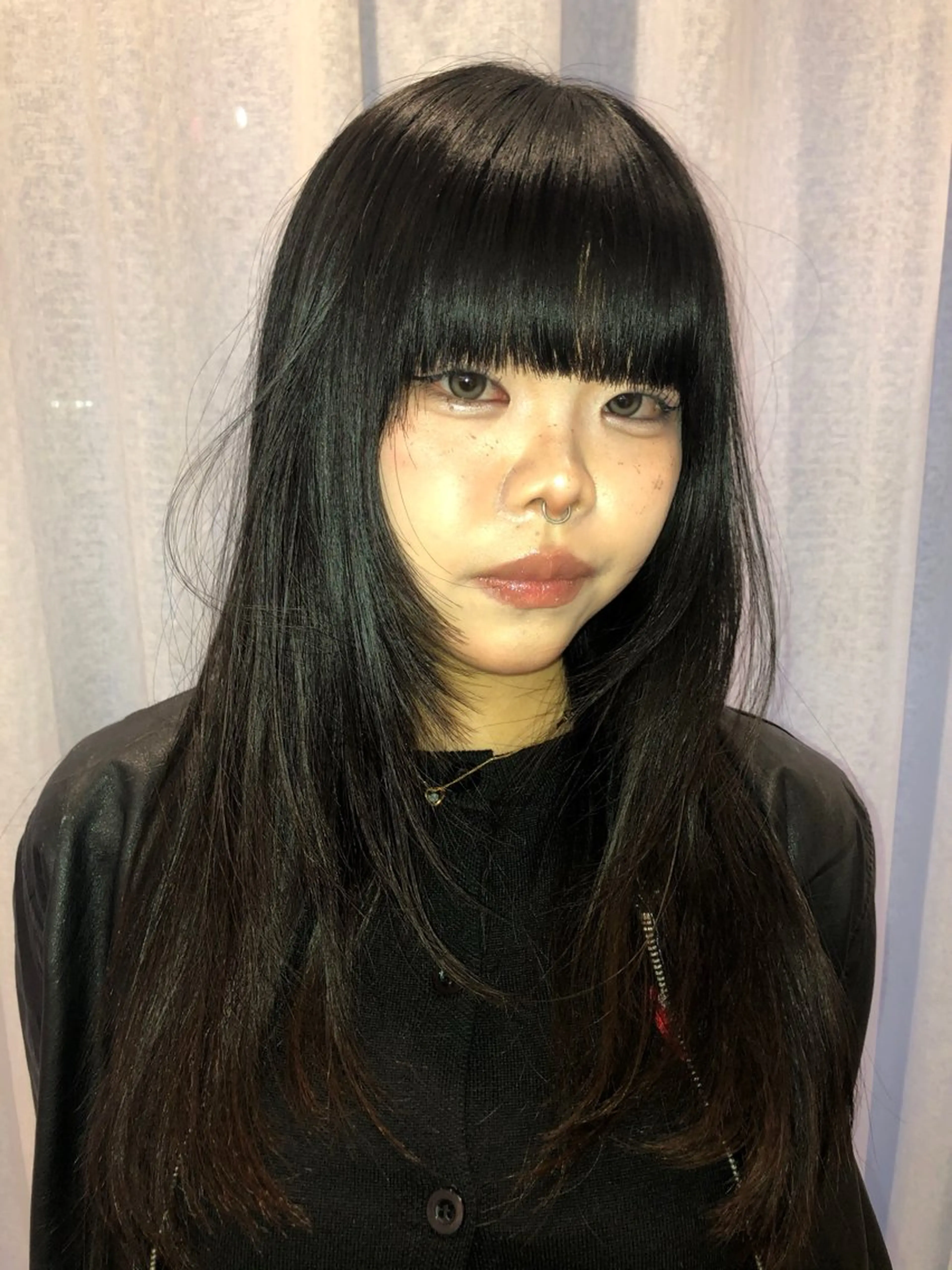 ロング レイヤーカット カット るか 🍀のヘアスタイル