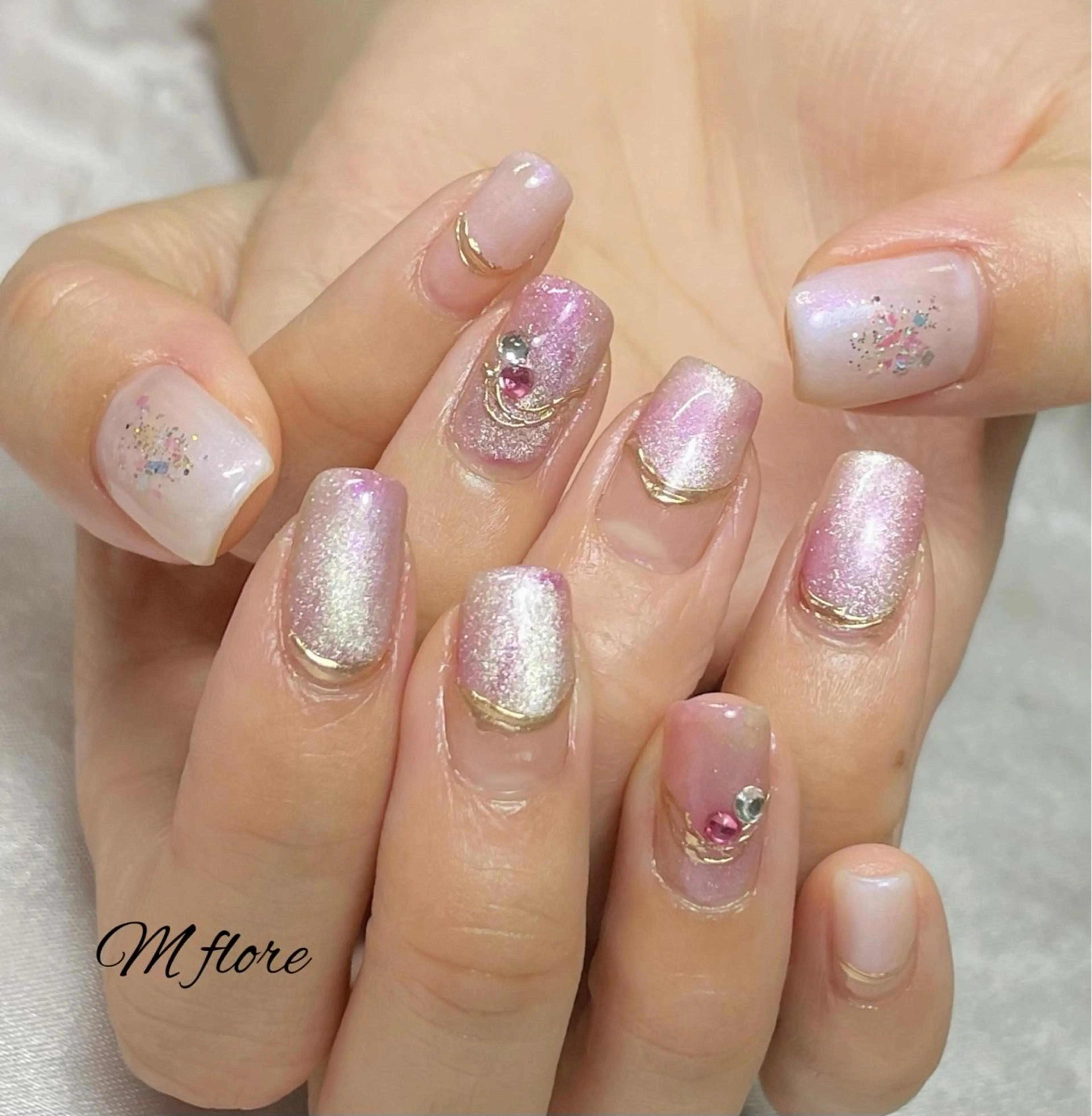 ネイル ハンドネイル M flore (エムフローレ)のネイルデザイン