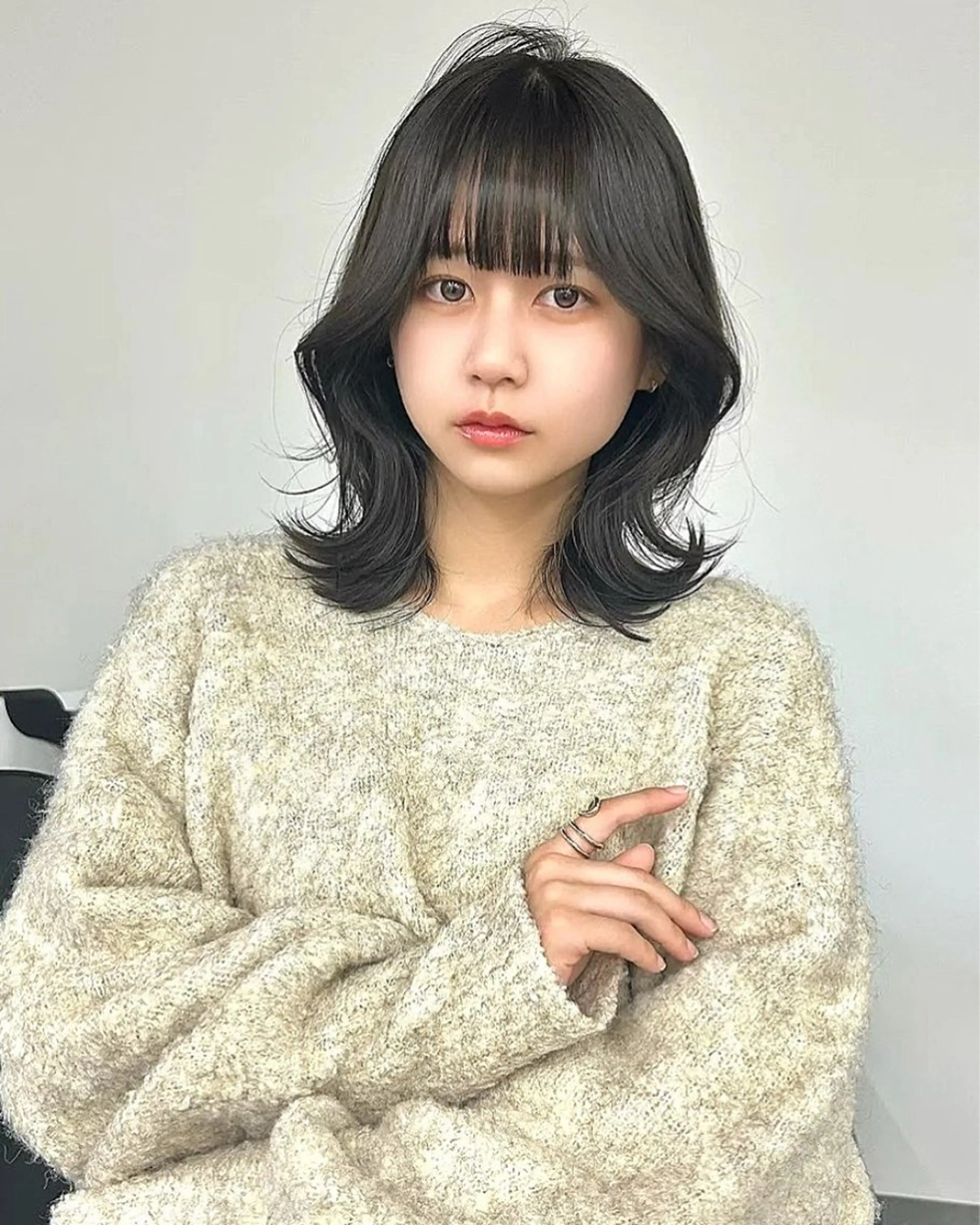 ミディアム カラー ボブ くびれヘア Lien by kiitos所属・韓国ヘア×レイヤー カット/上田丈也のヘアスタイル