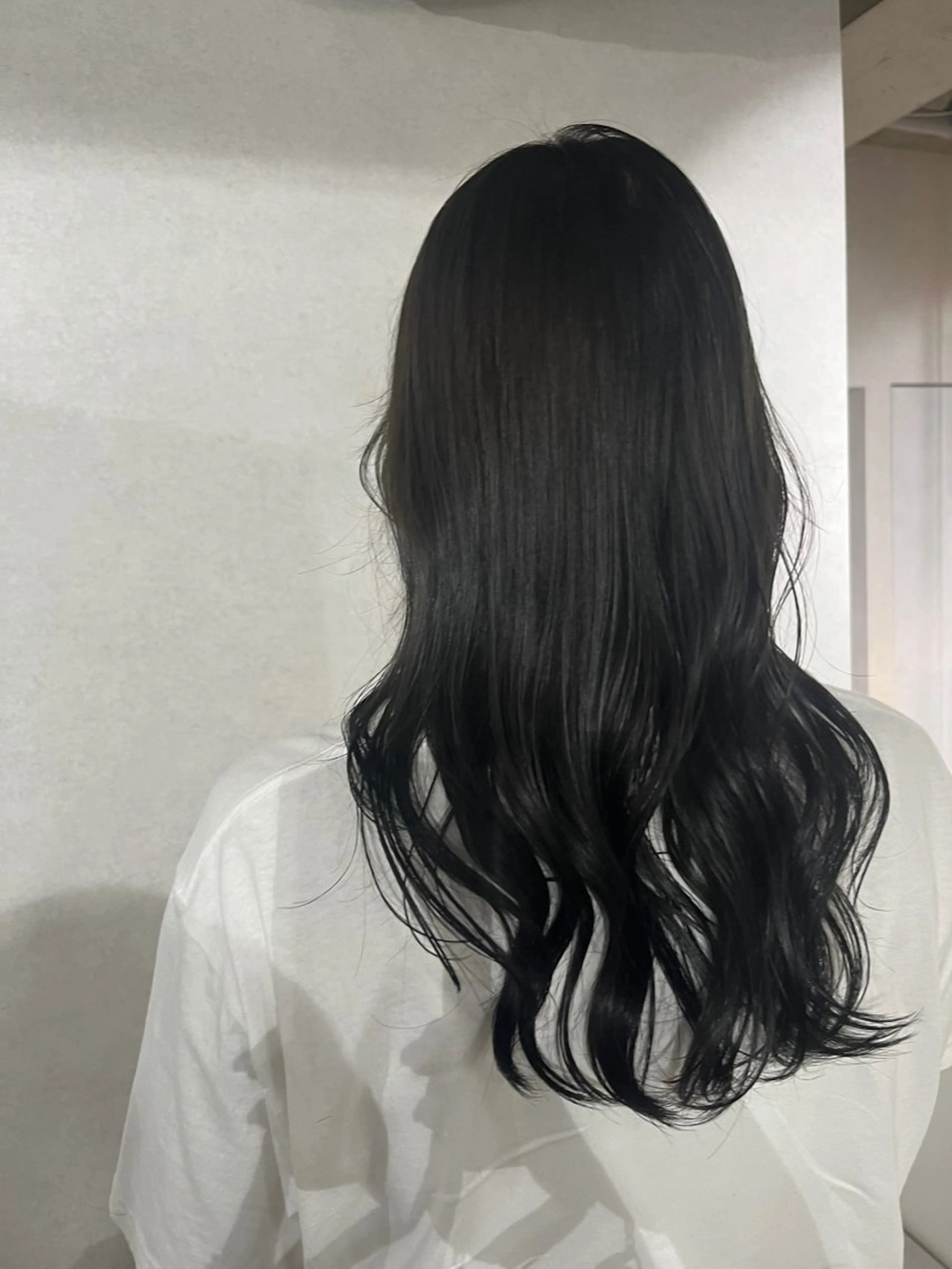 セミロング カラー グレージュ オリーブグレージュ オリーブグレー anon Loemのヘアスタイル