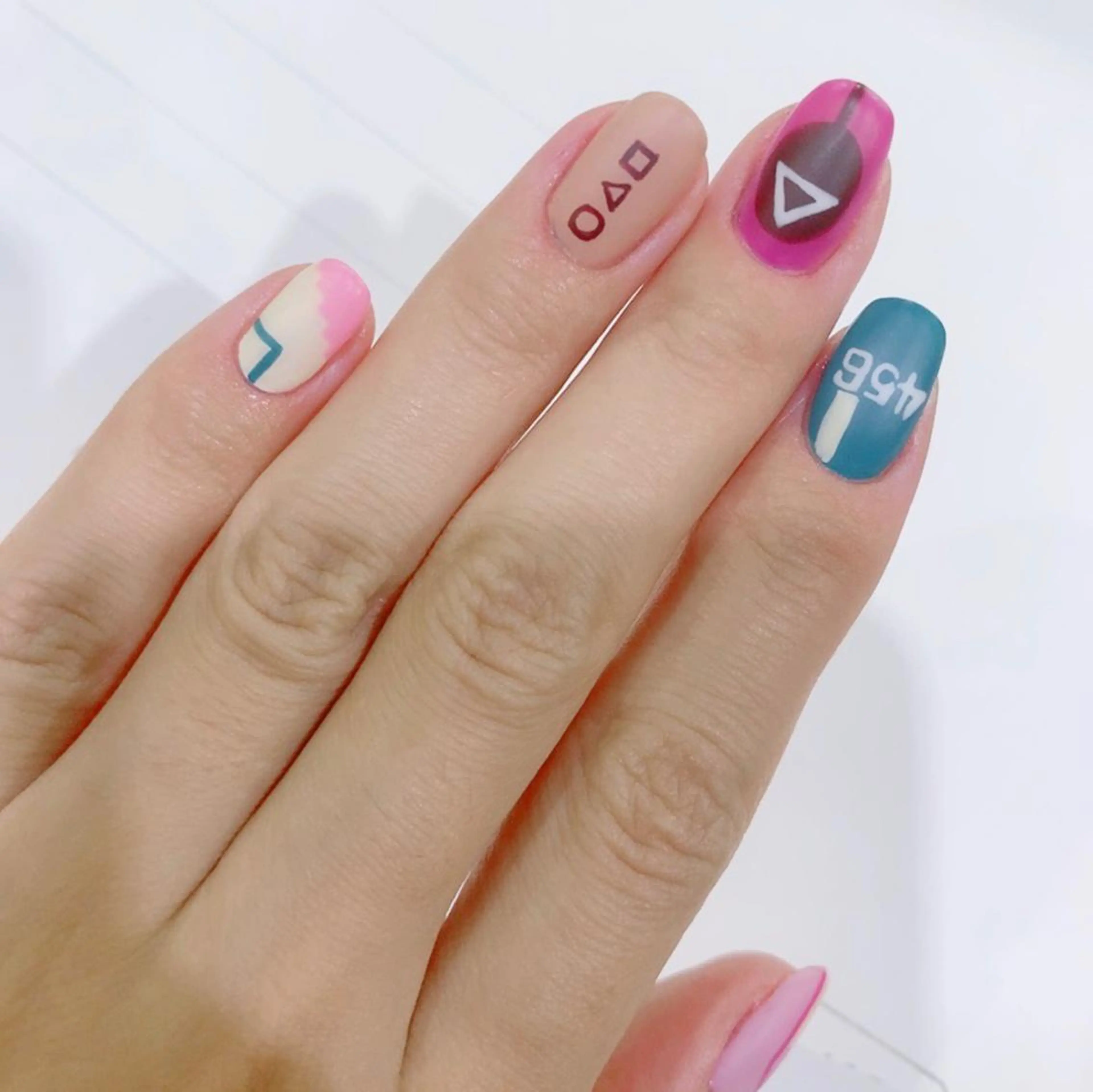 ネイル NAIL CIRCLESのネイルデザイン