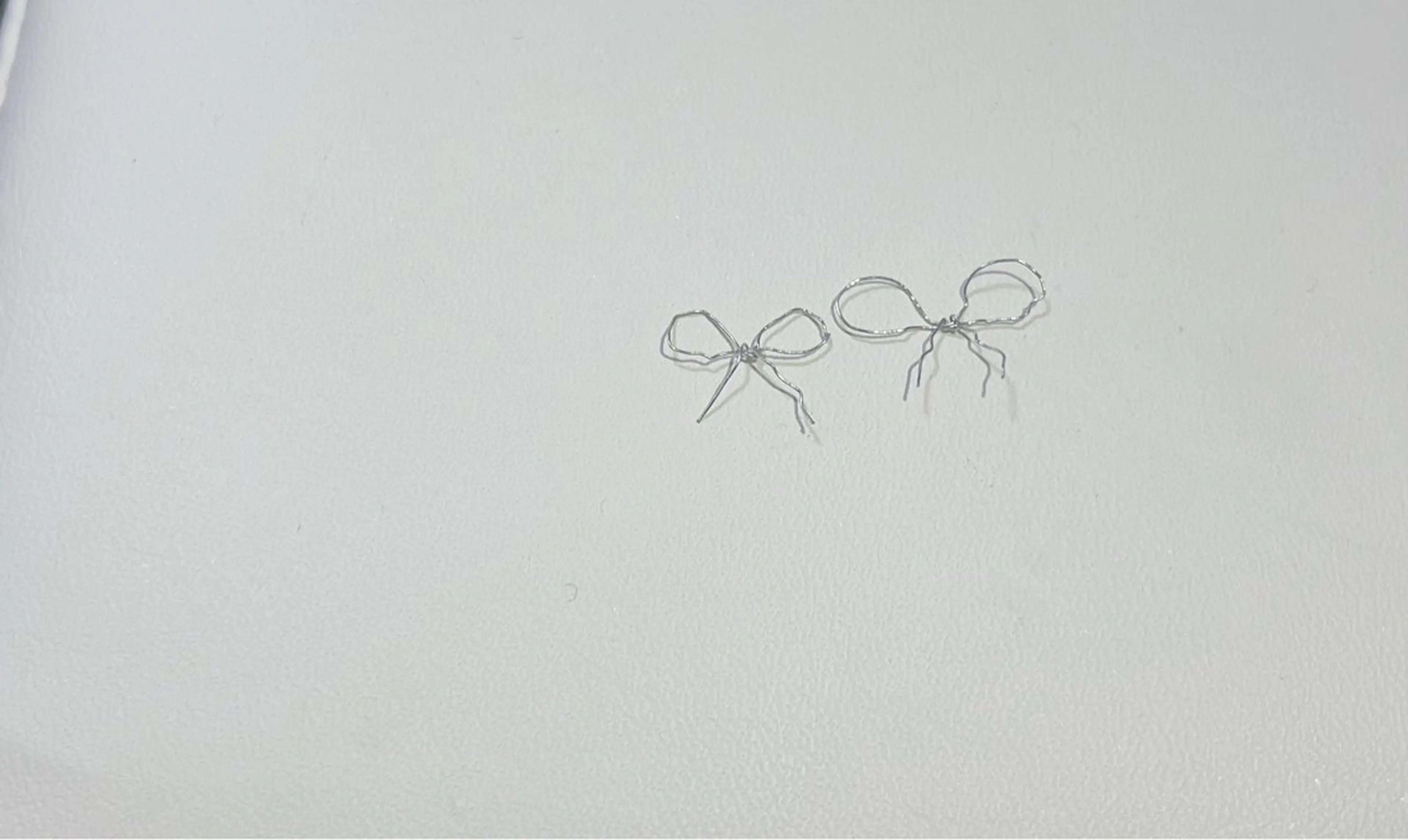 ネイル Shis_🦄shi 韓国風キラキラネイルのネイルデザイン