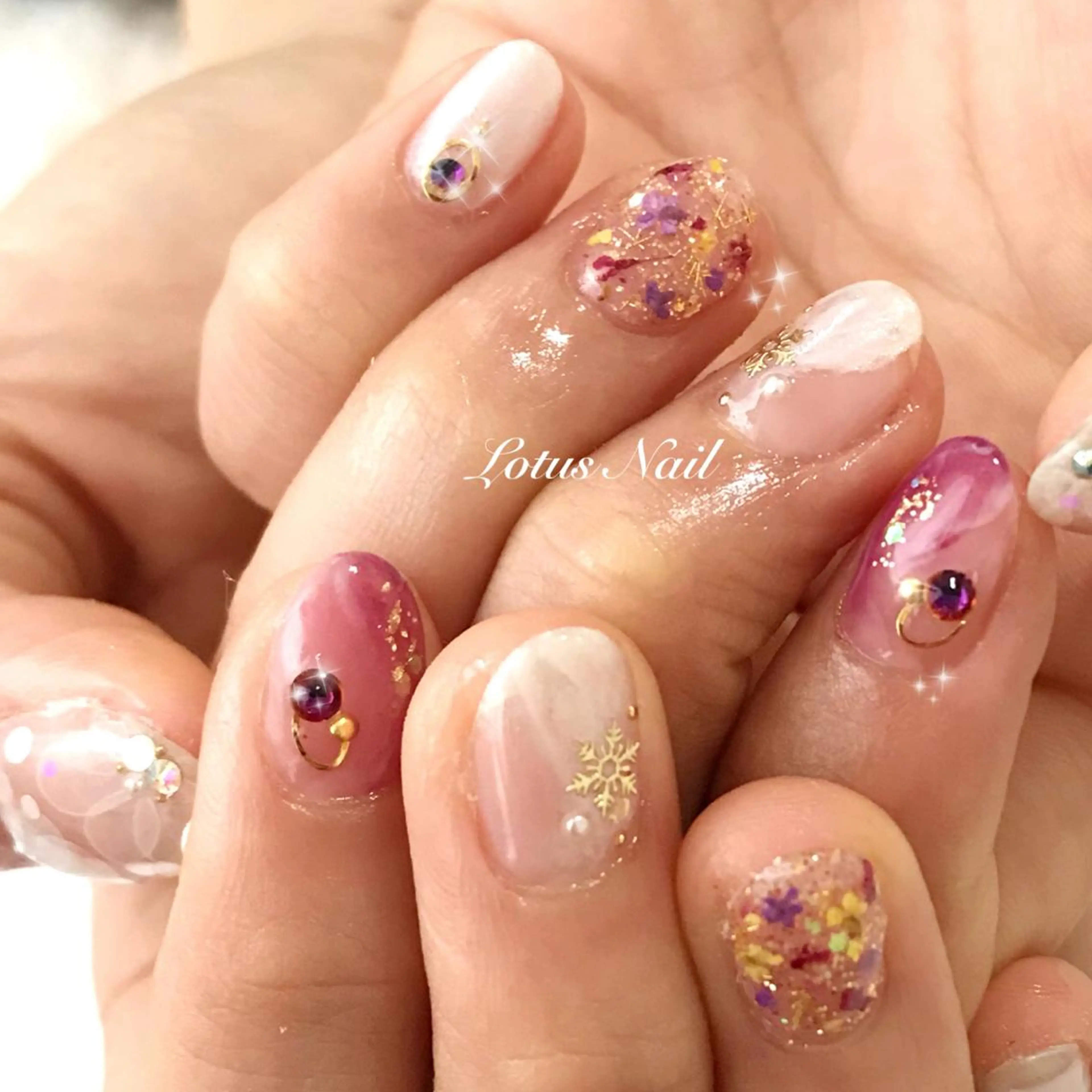 ネイル Lotus Nailのネイルデザイン