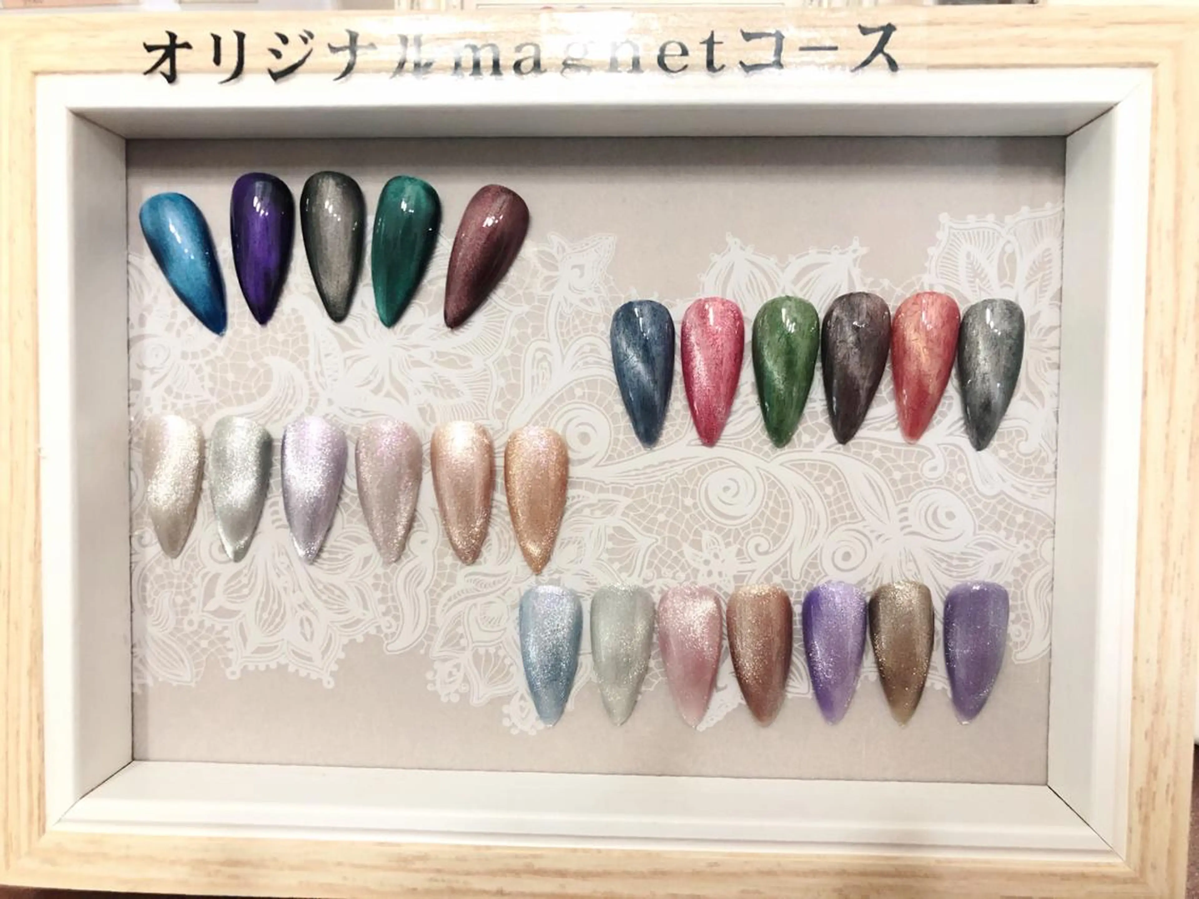 ネイル ハンドネイル マジックミラー所属・マジック ミラーのネイルデザイン