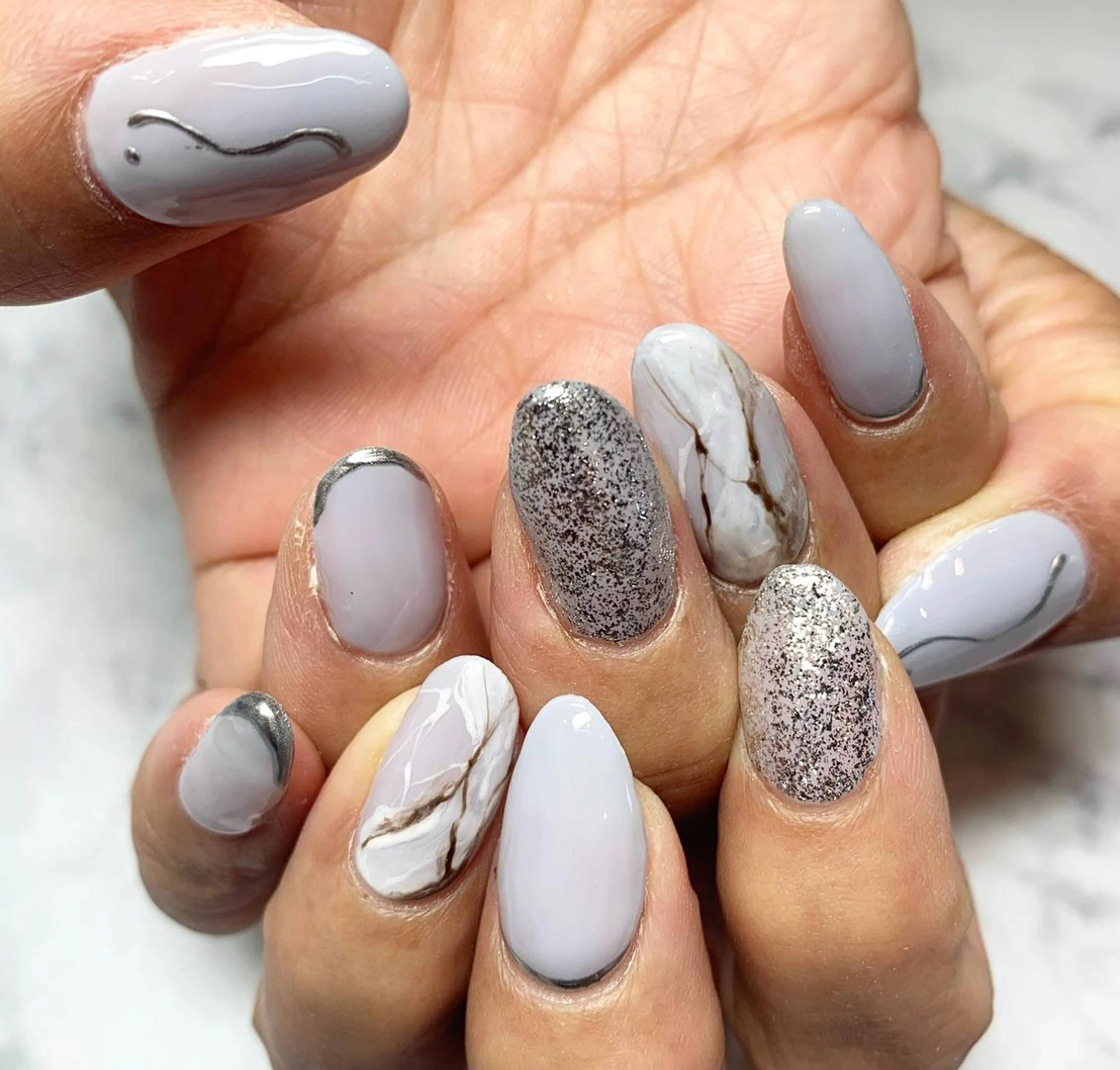 ネイル 駒月 明日香のネイルデザイン