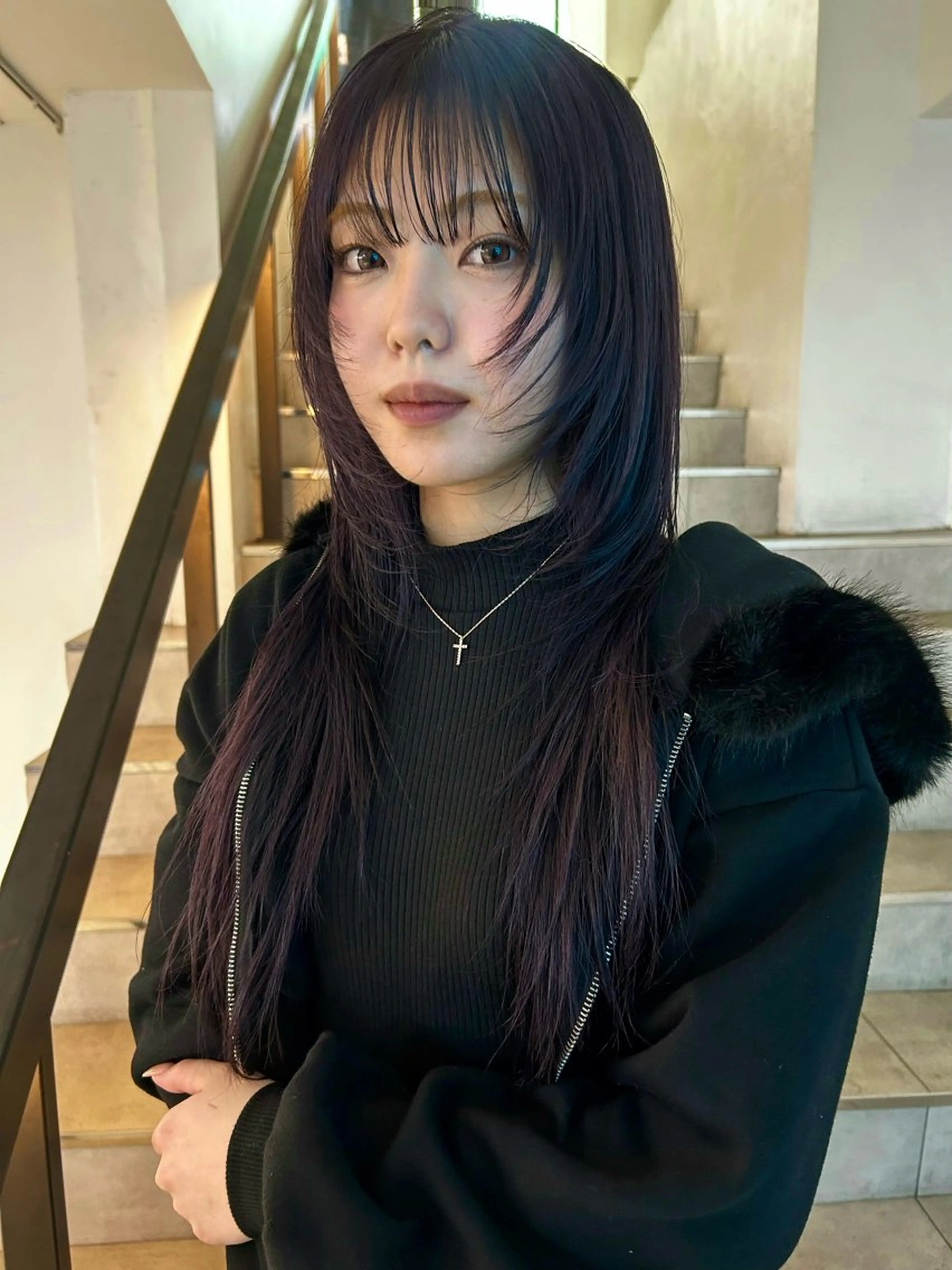 ミディアム カラー ヘアカラー 🌟暖色系ハイトーン 🌟AIのヘアスタイル