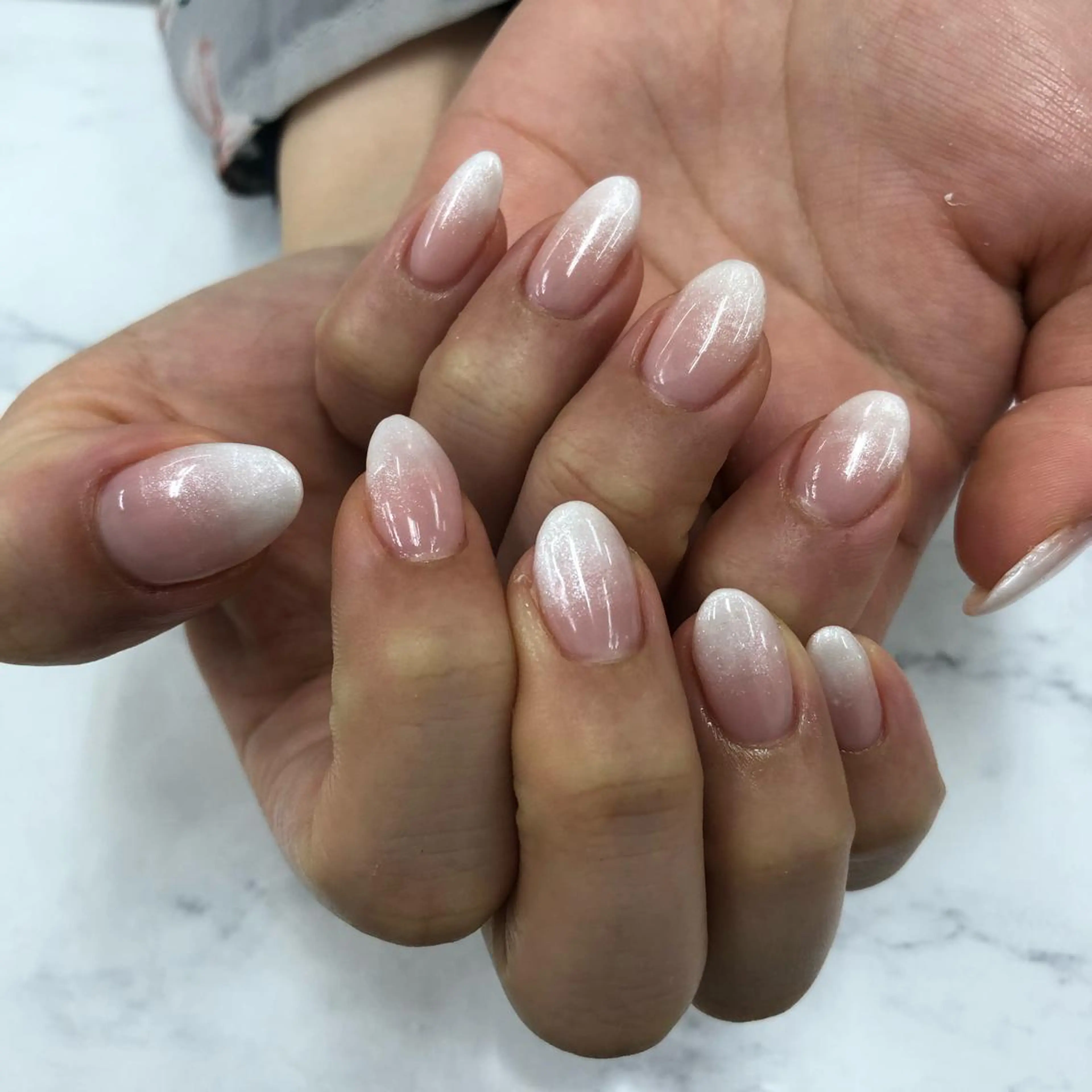 ネイル グラデーション amore Dのネイルデザイン