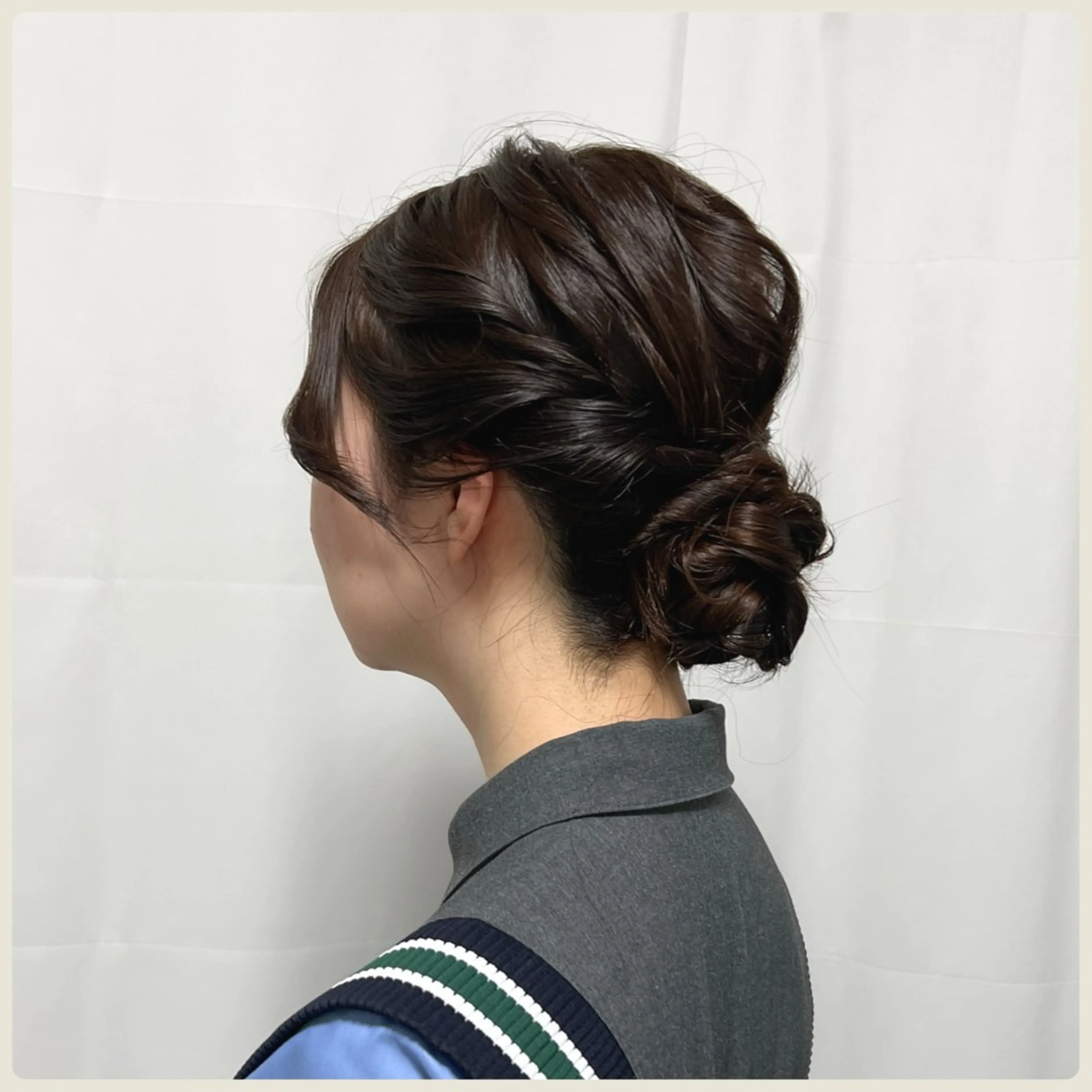 ヘアアレンジ ヘアセット CHATEAU TERRACE所属・似合うヘアメイク🪞 CHATEAUのヘアスタイル