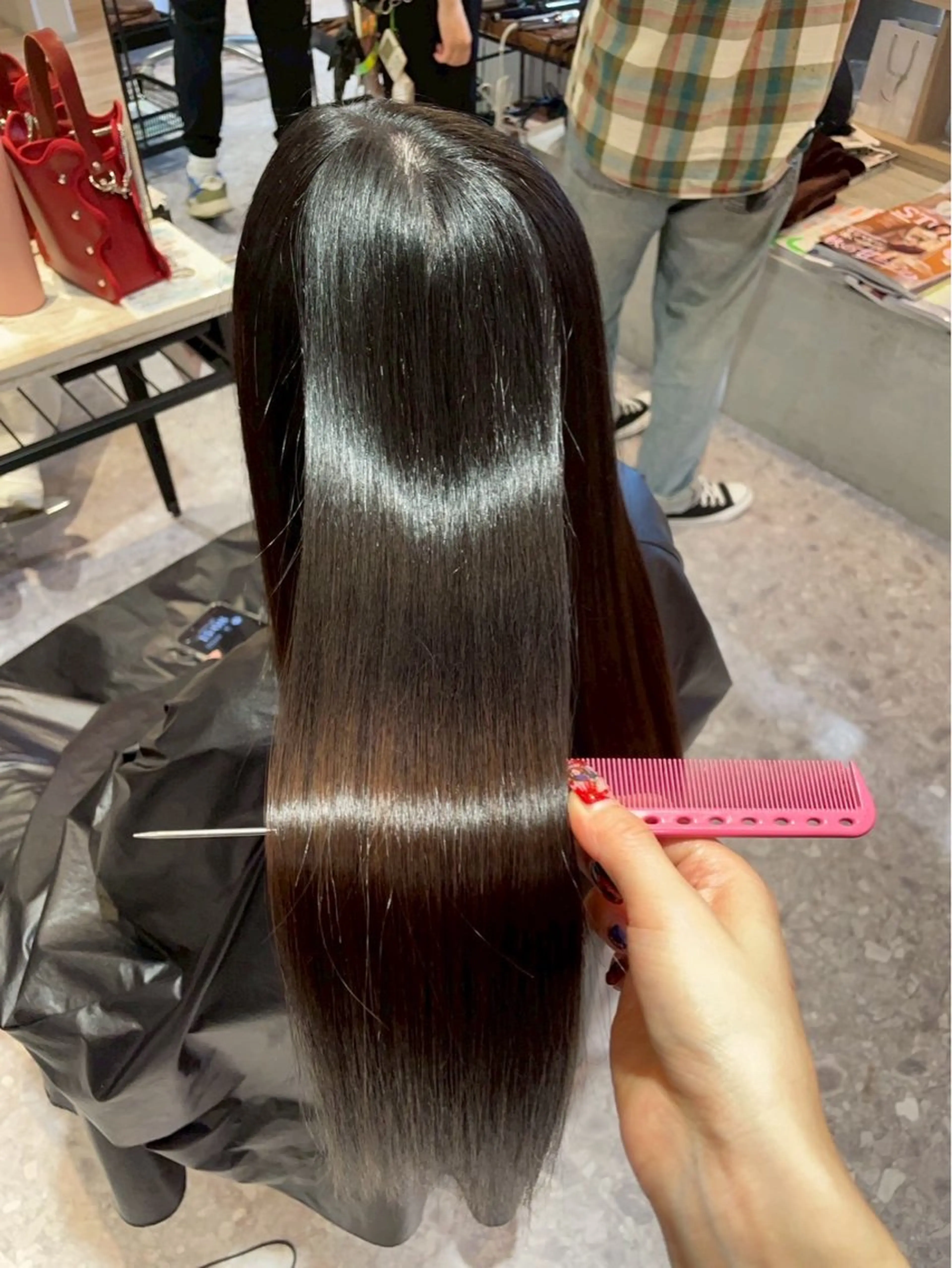 ロング 佐藤 凜華のヘアスタイル