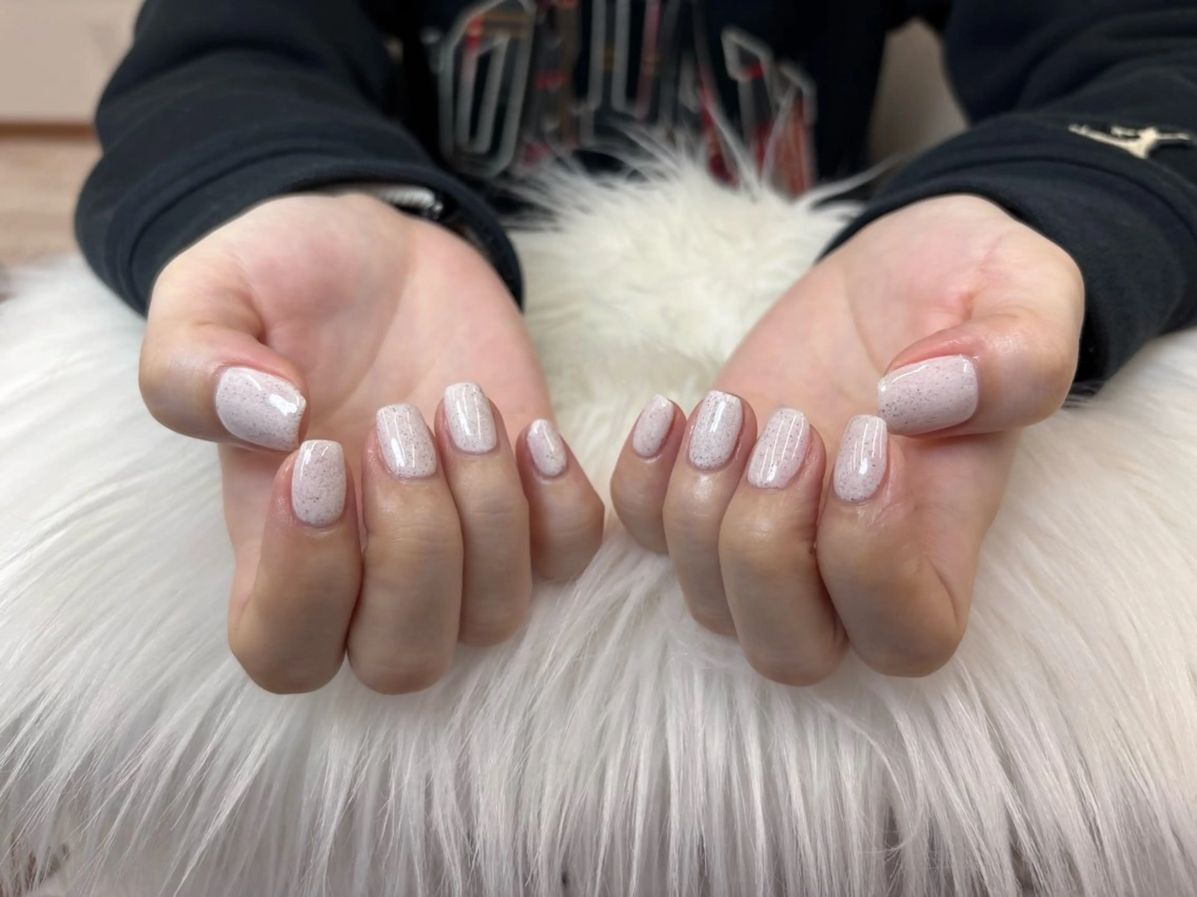 ネイル ジェルネイル ワンカラーネイル ハンドネイル NAIL atre SAIKAのネイルデザイン