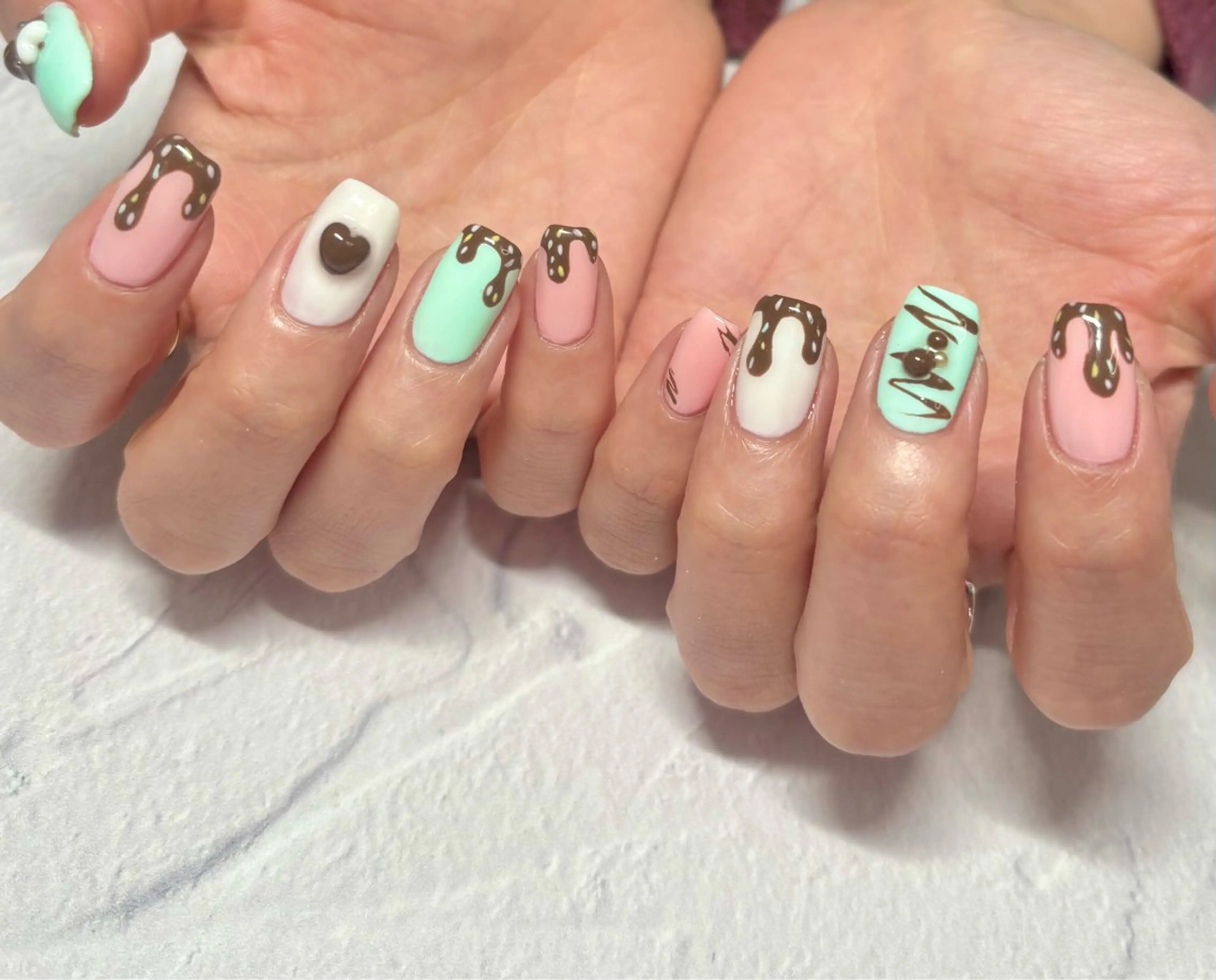 ネイル アートネイル ハンドネイル sugarroll所属・エステ・ネイルサロン sugarrollのネイルデザイン