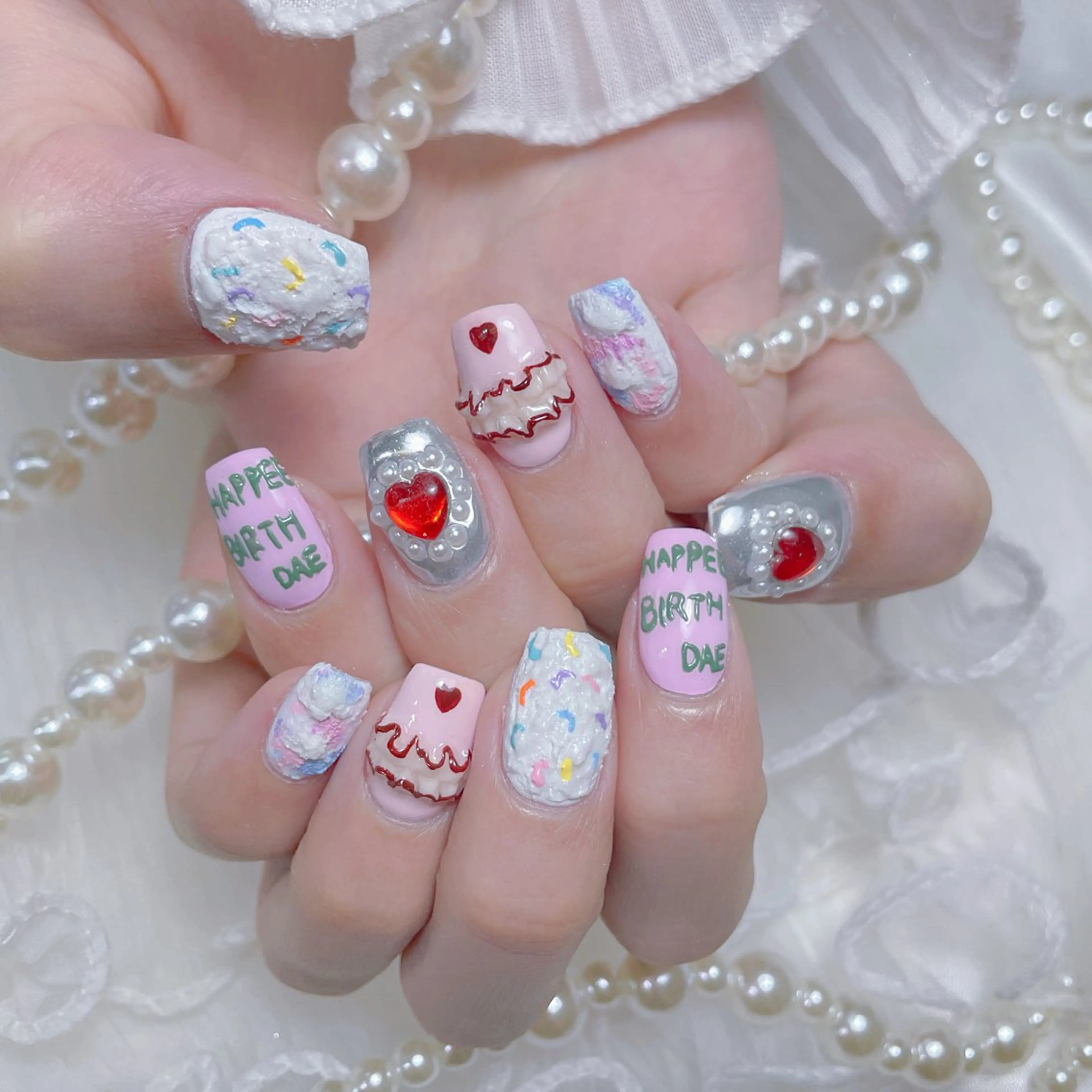 ネイル クリアネイル ハート キラキラネイル 韓国ネイル マグネットネイル ハンドネイル NailPrincess所属・princess スカルプ専門店のネイルデザイン