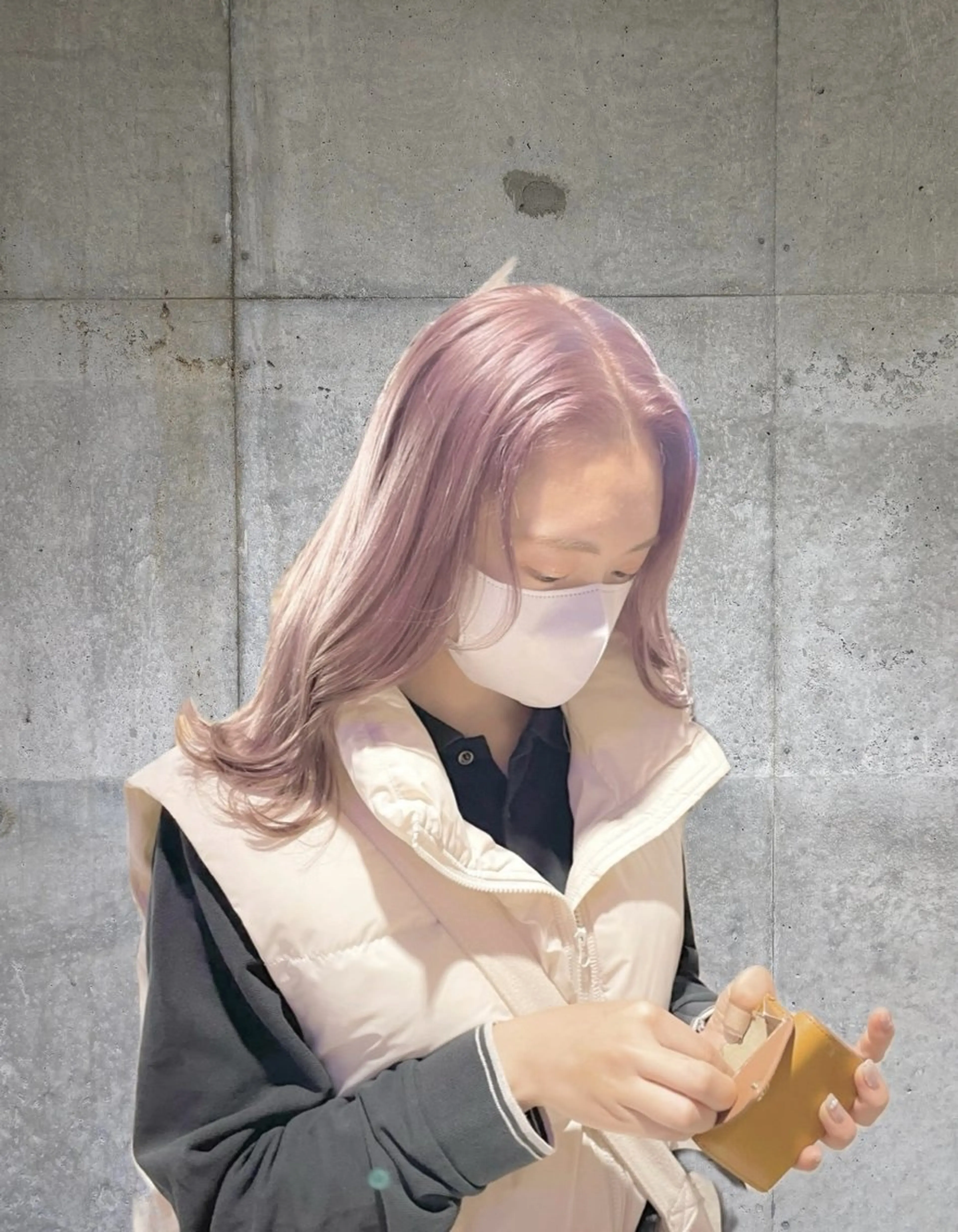 ミディアム カラー ブリーチ ヘアカラー 透明感カラー・レイヤ ー🎀amika🎀のヘアスタイル