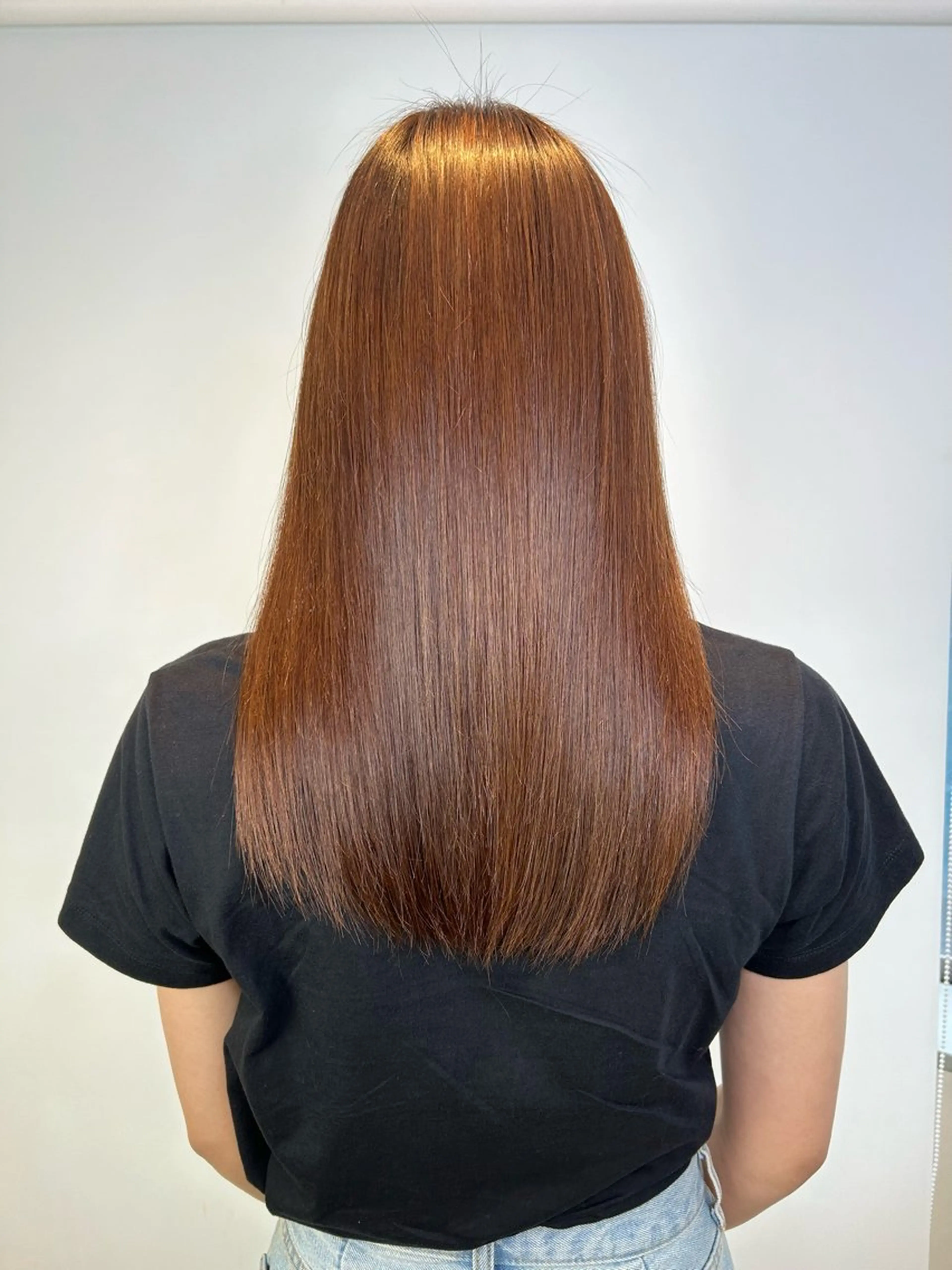 セミロング LeAng所属・佐伯 桃のヘアスタイル