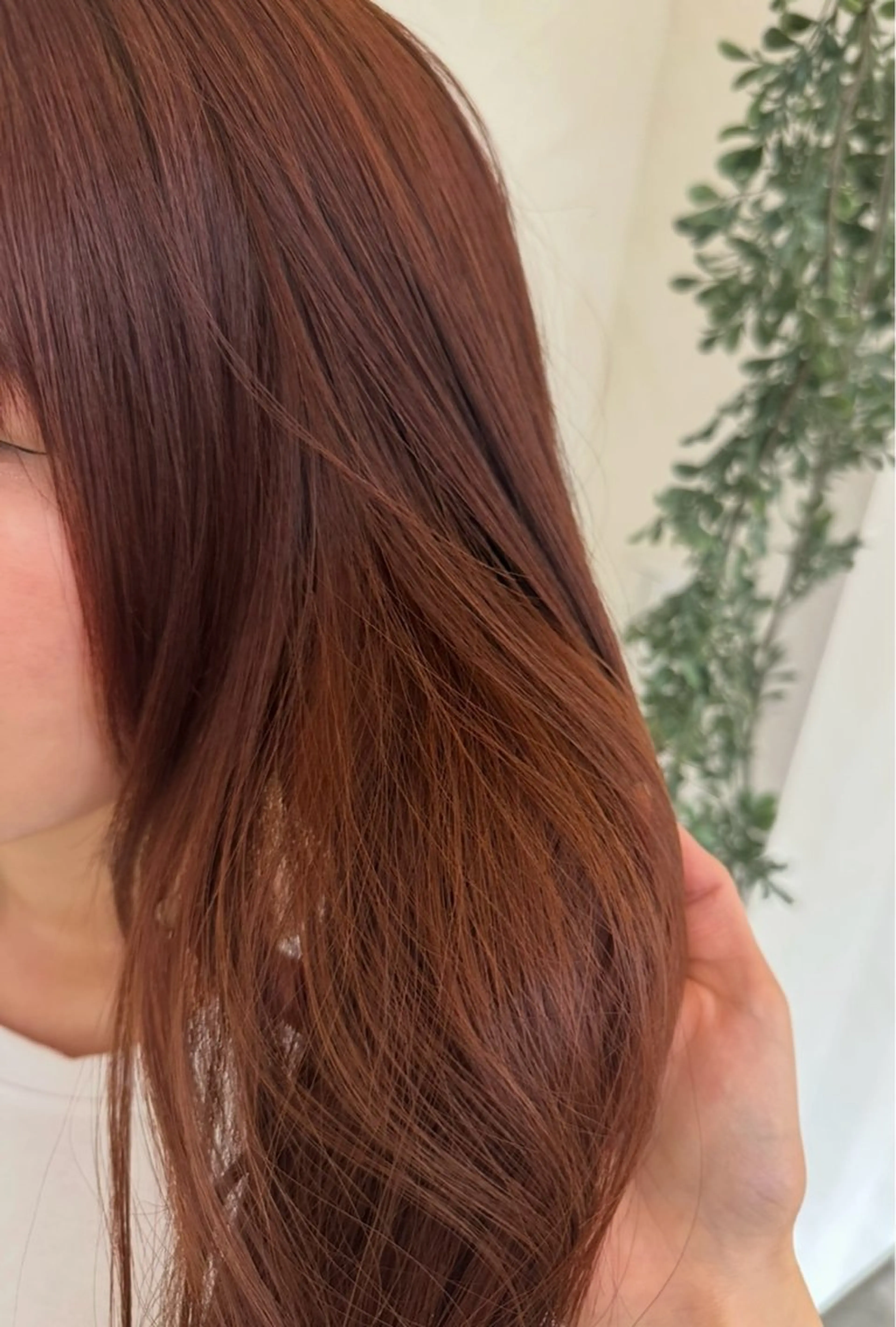 カラー ブラウンカラー オレンジ オレンジブラウン TELAHAIR岡野 春奈のヘアスタイル