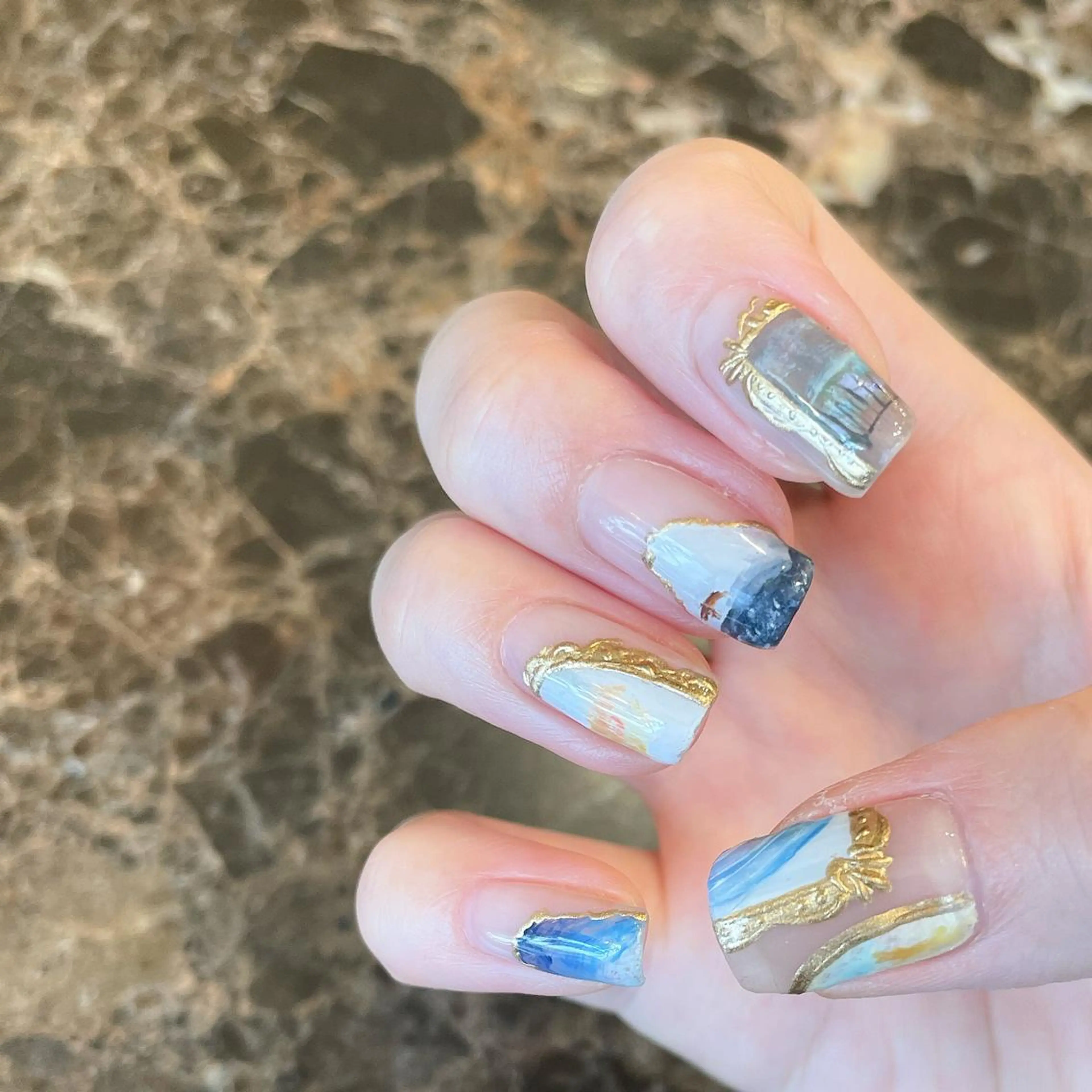 ネイル ハンドネイル atelier　FIORITURA所属・FIORITURA aiのネイルデザイン