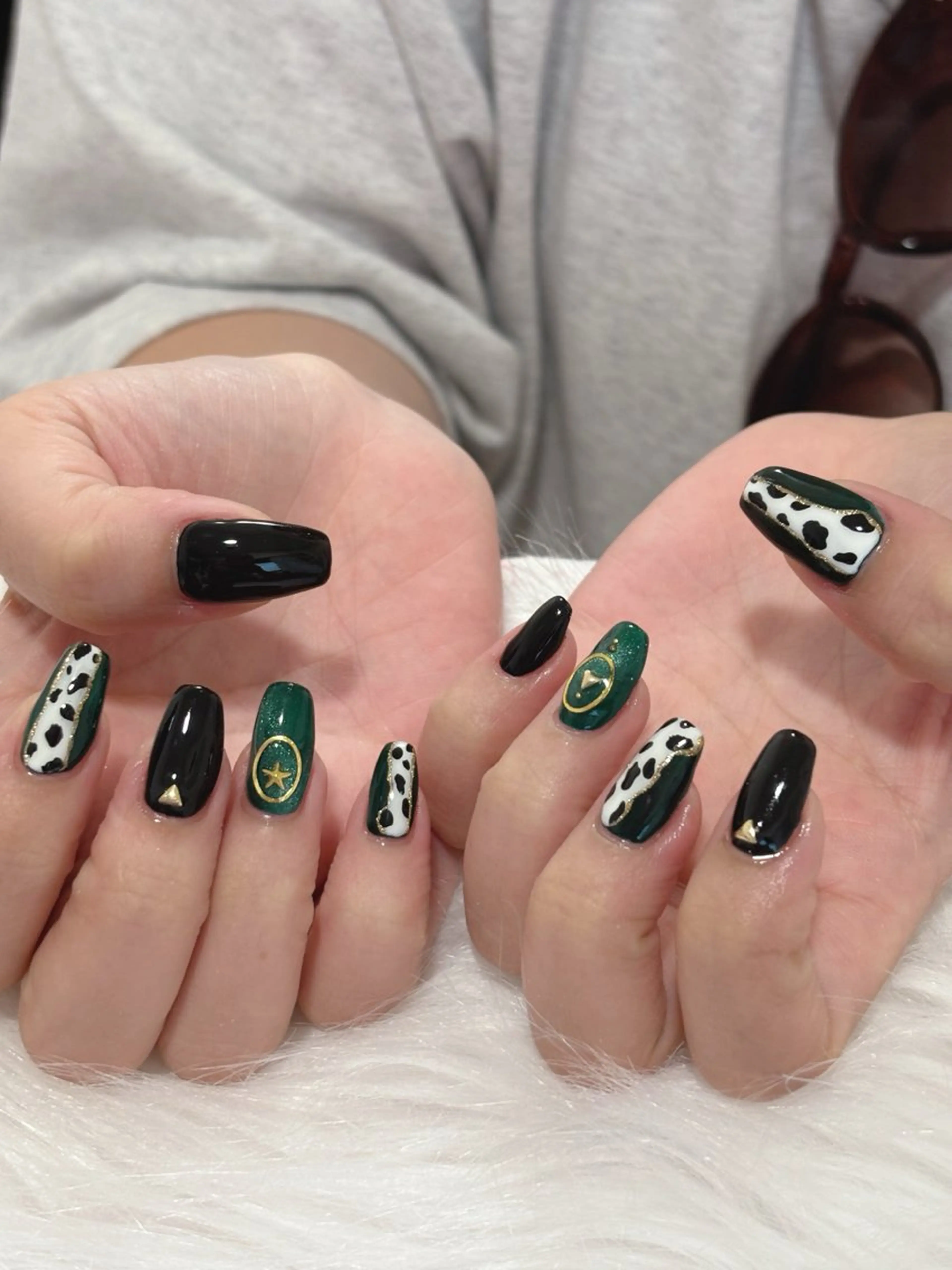 ネイル ハンドネイル 梅島のネイル屋さん所属・梅島の ネイル屋さんのネイルデザイン