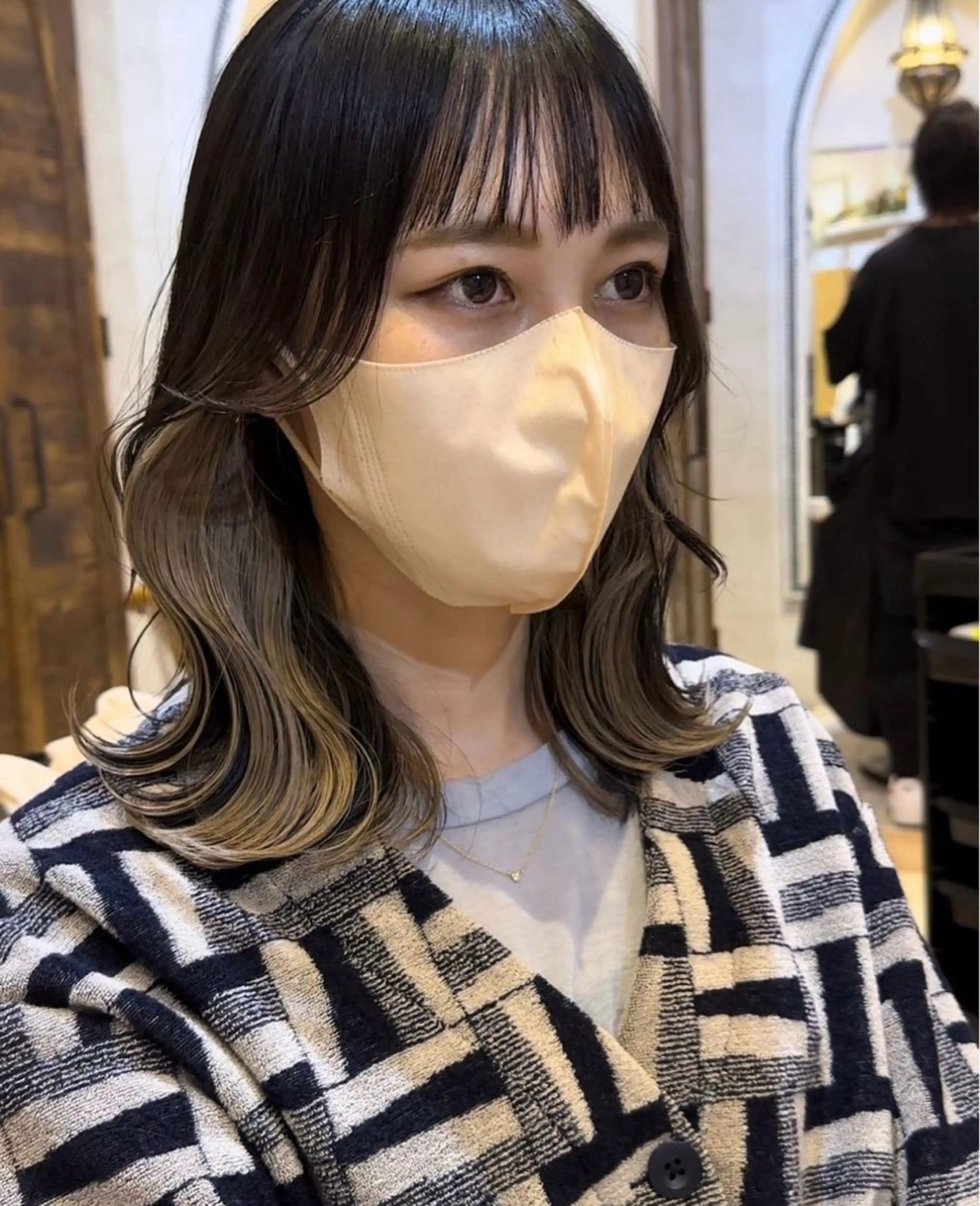 セミロング カラー ❤️ブリーチなし💚 ダブルカラー平野実花のヘアスタイル