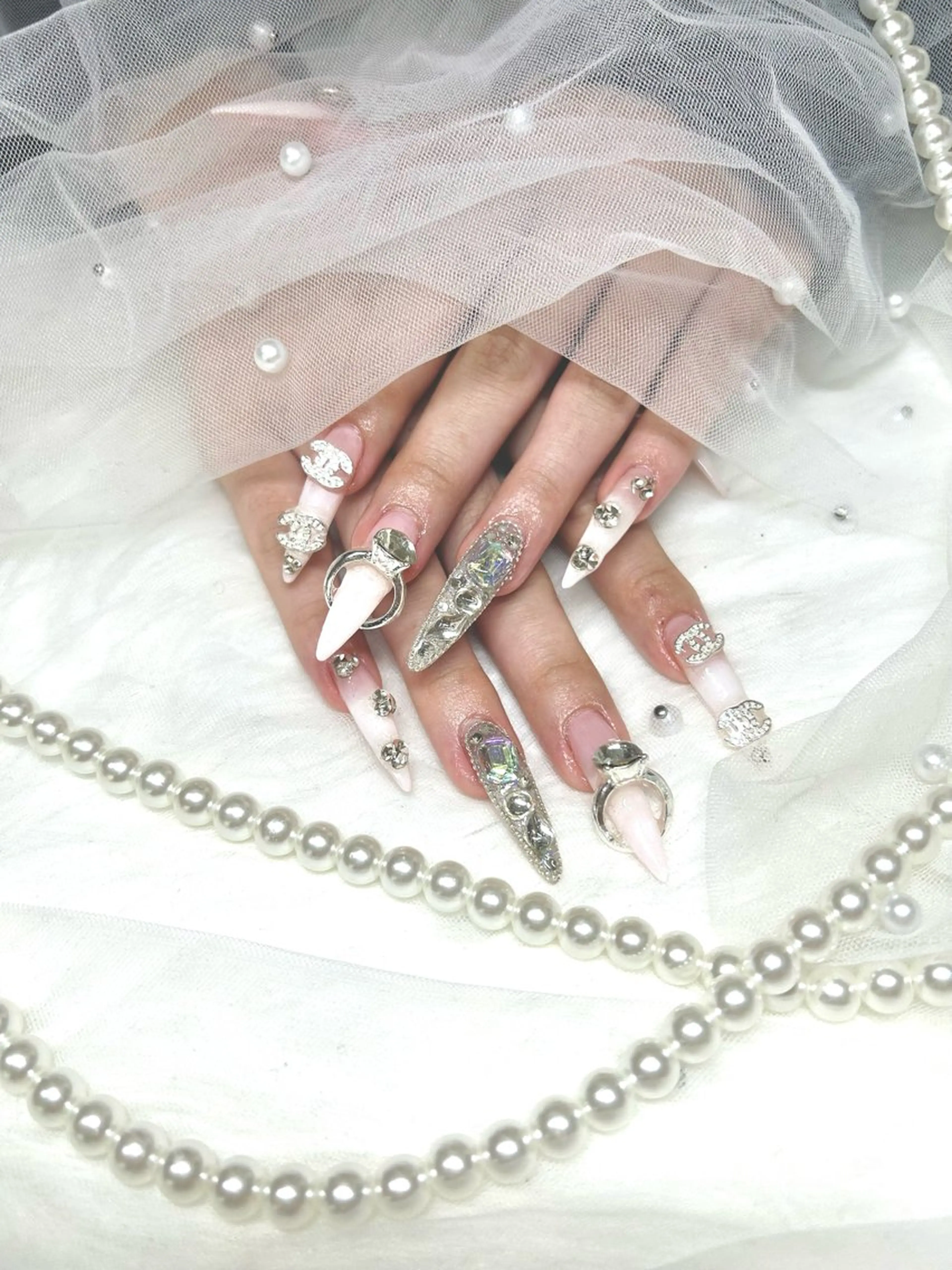 ネイル ハンドネイル 【Laule‘a 】のネイルデザイン