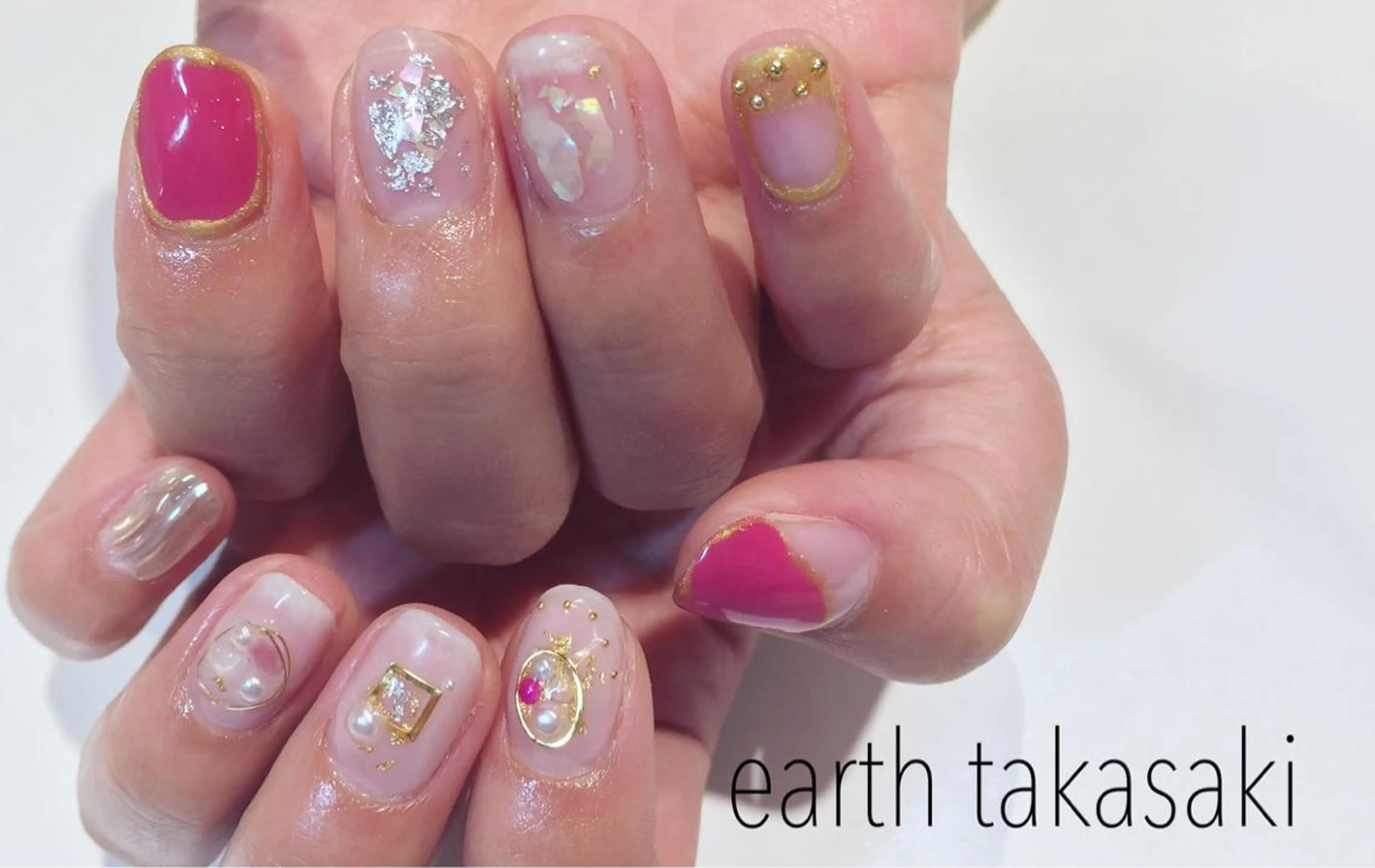 ネイル EARTH nanaのネイルデザイン