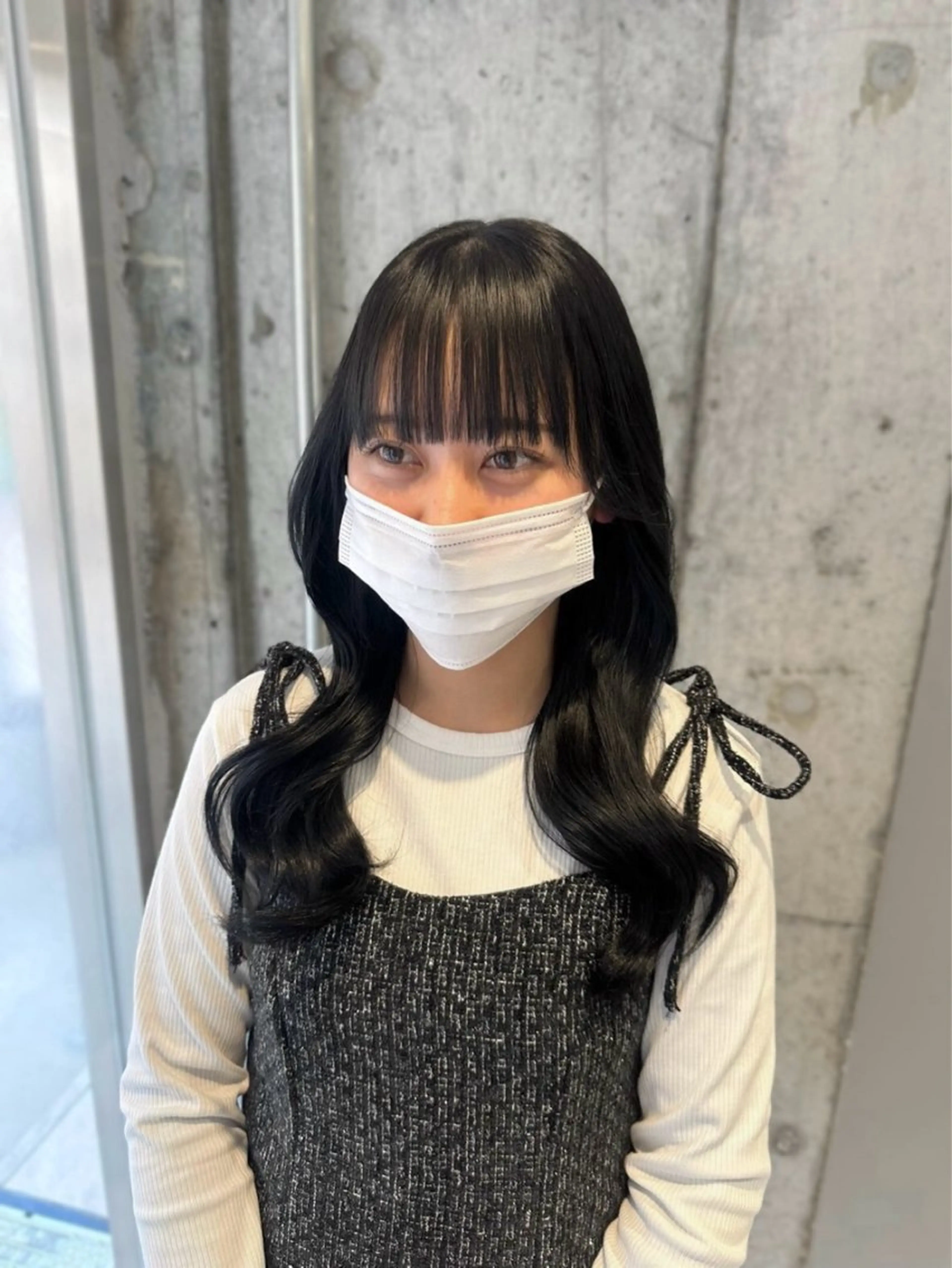 セミロング ヘアカラー 🎀LUNA🎀 レイヤーカット✨のヘアスタイル