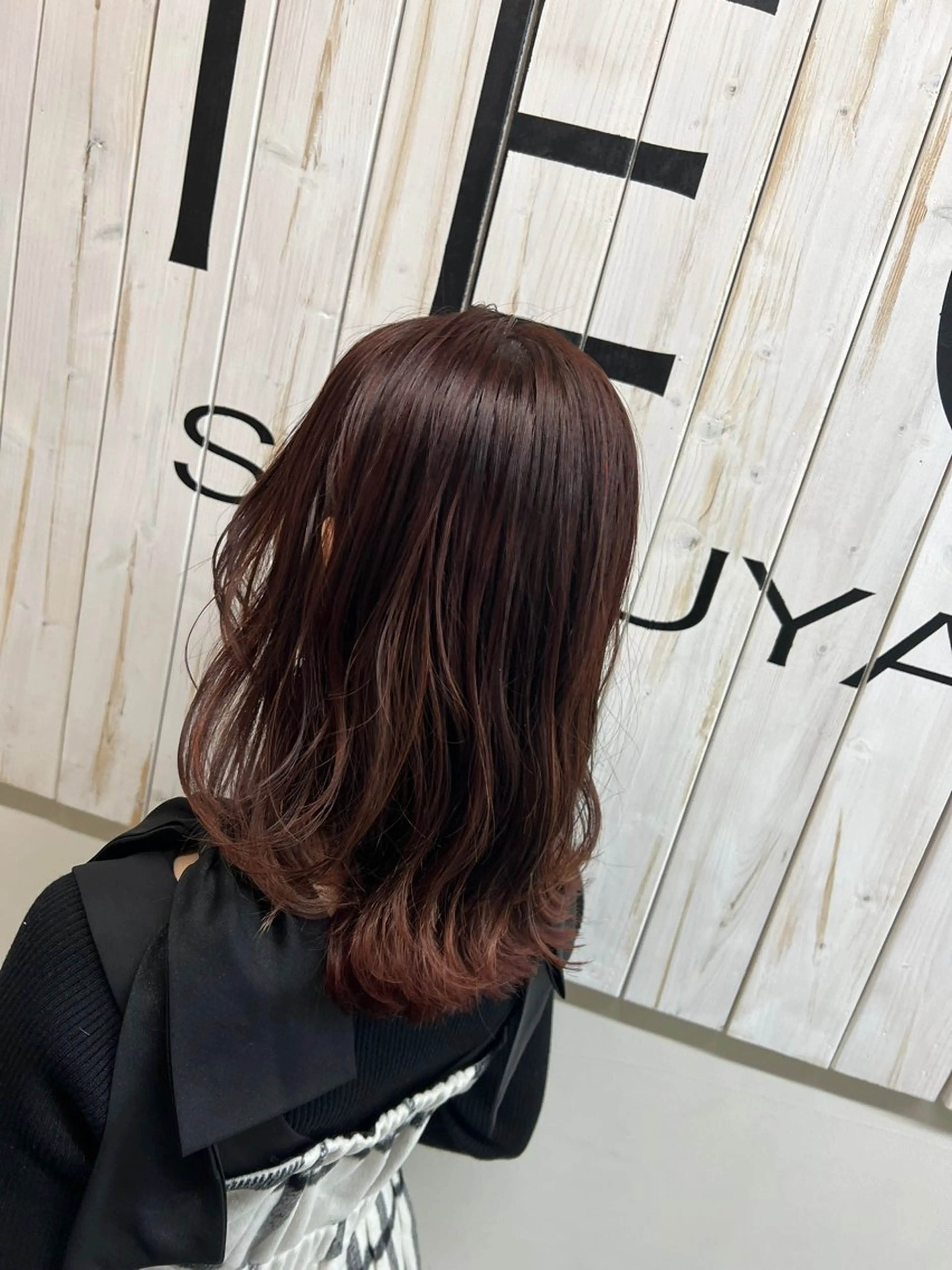 ミディアム カラー パーマ ヘアアレンジ ブリーチ ブラウンカラー ブリーチなしカラー レッドカラー レッドブラウン DIECESHIBUYA.所属・メンズ似合わせ/ ビジネスヘア/比嘉のヘアスタイル