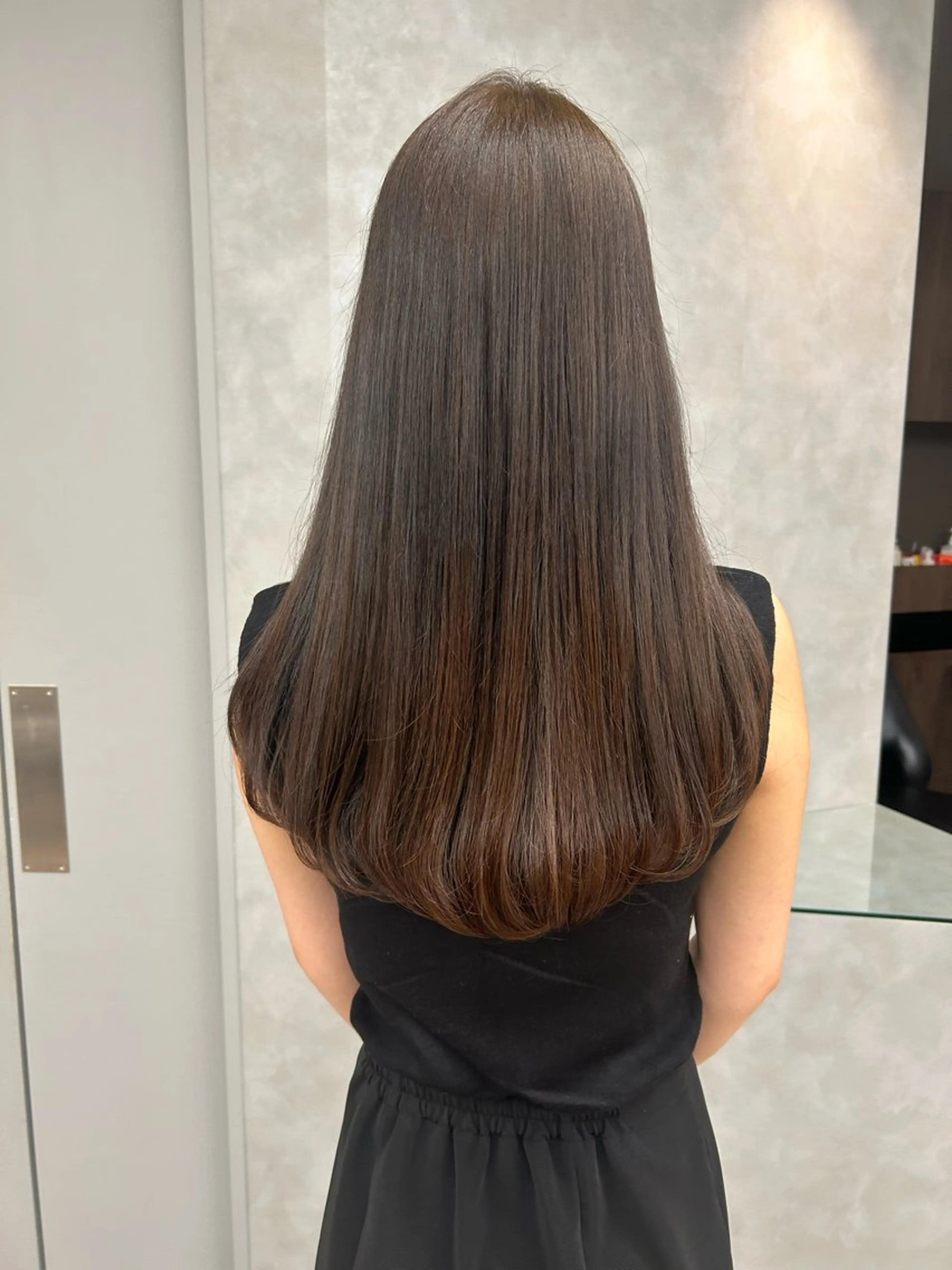 ロング ルネ所属・ショートヘア 縮毛矯正/福田梢のヘアスタイル