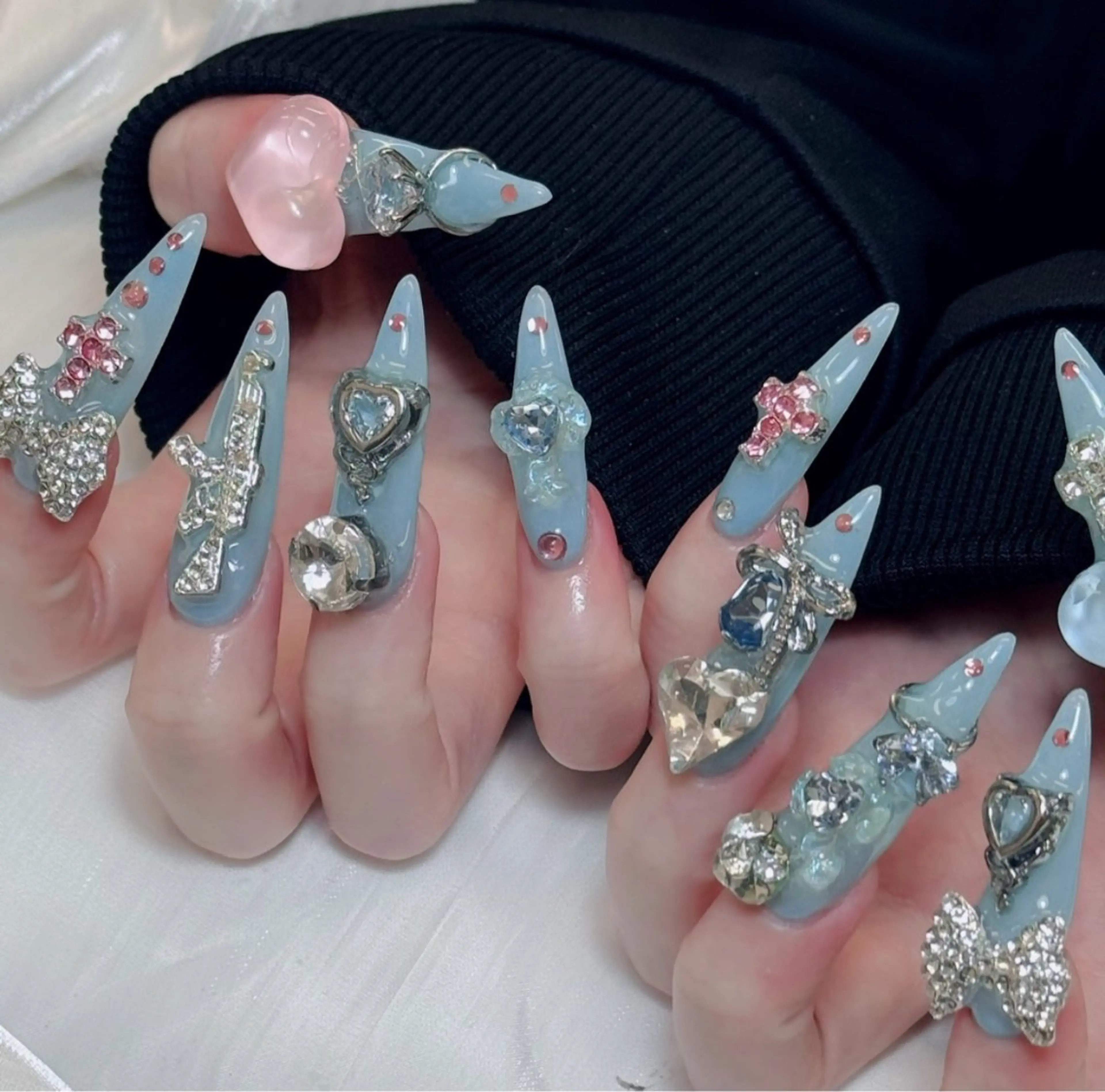 ネイル アートネイル オーロラネイル チークネイル 長さ出し フットネイル Chan nailsのネイルデザイン