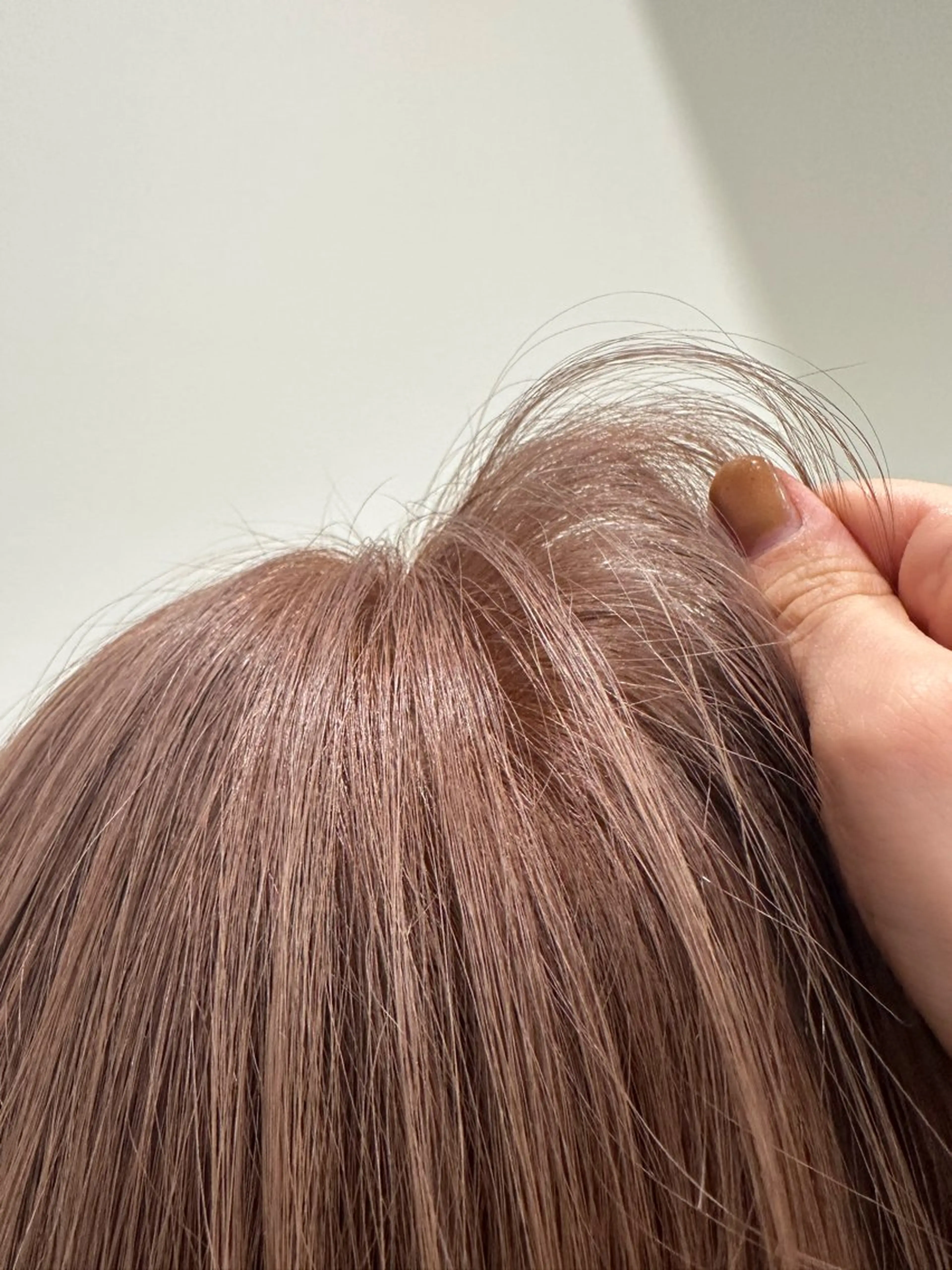 カラー ベージュカラー ミルクティーベージュ ヘアカラー 艶髪/ブリーチなし Wカラー🌺yuiのヘアスタイル