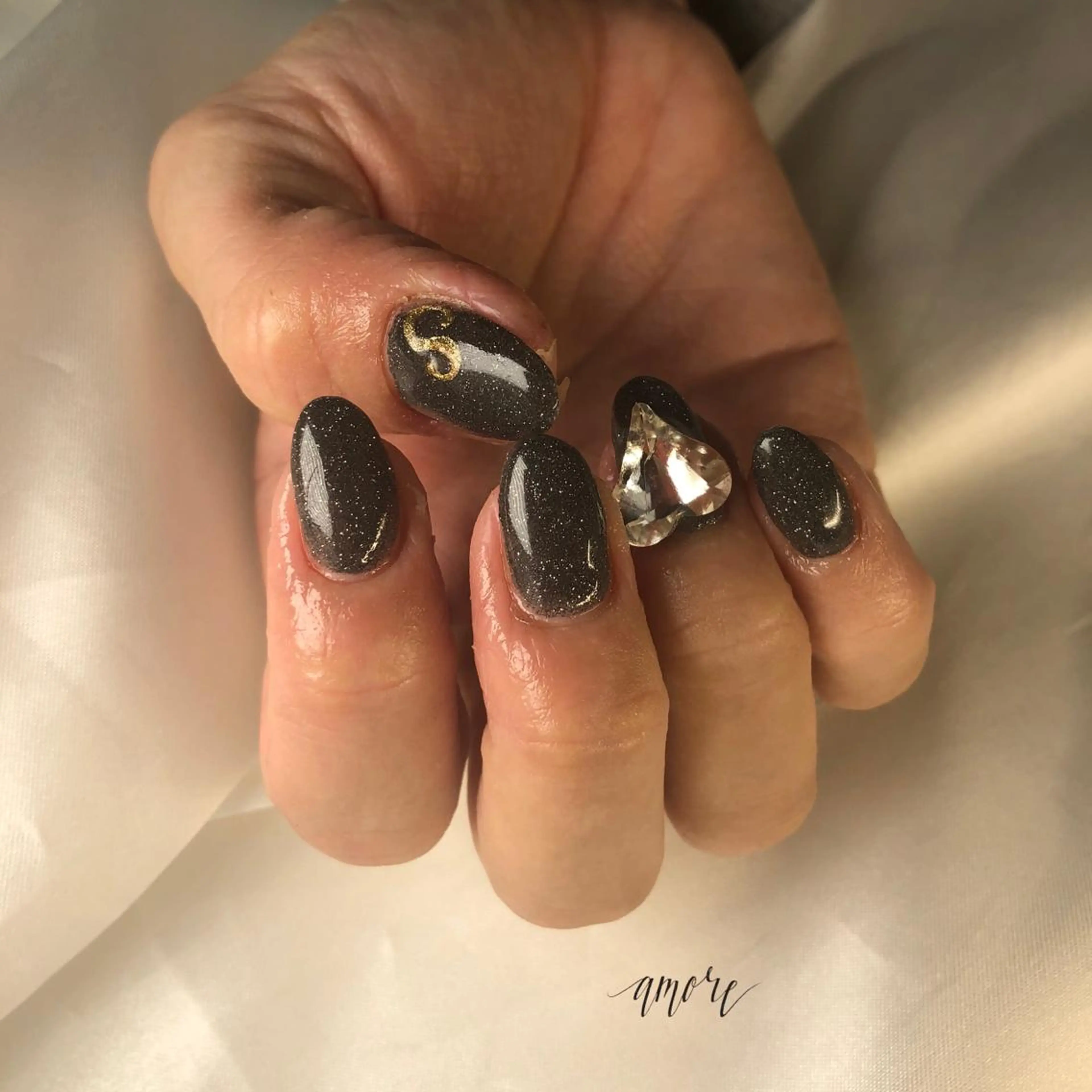 ネイル ジェルネイル 氷ネイル・うるうるネイル キラキラネイル マグネットネイル ミラーネイル You kyehwaのネイルデザイン