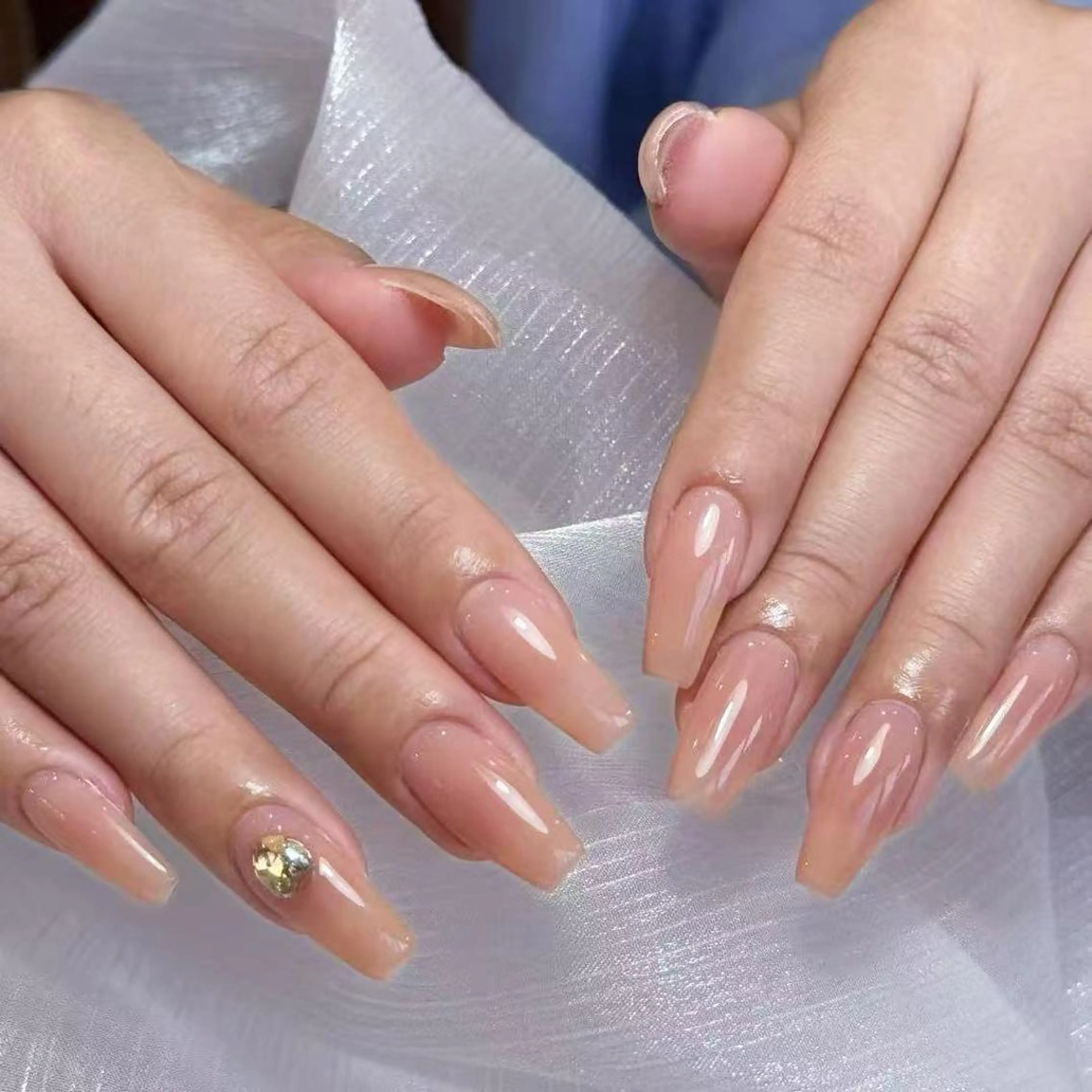 ネイル アートネイル オーロラネイル ガーリー キラキラネイル 韓国ネイル ハンドネイル ハンドケア DIAMOND NailStudioのネイルデザイン
