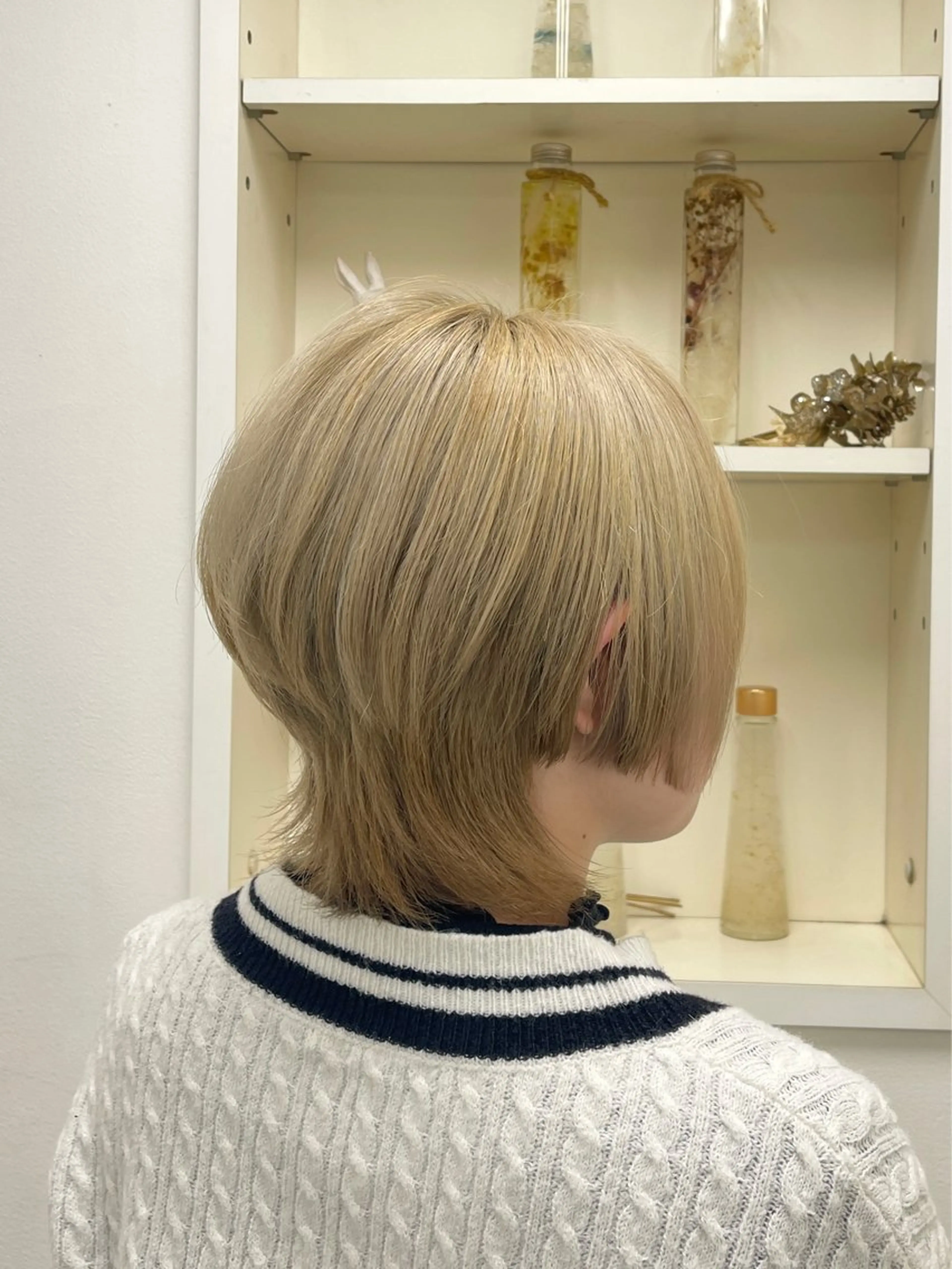 ショート レイヤーカット ショートヘア ウルフカット ウルフレイヤー カット ヘアカラー トリートメント 🌹藤原 亜美🌹のヘアスタイル