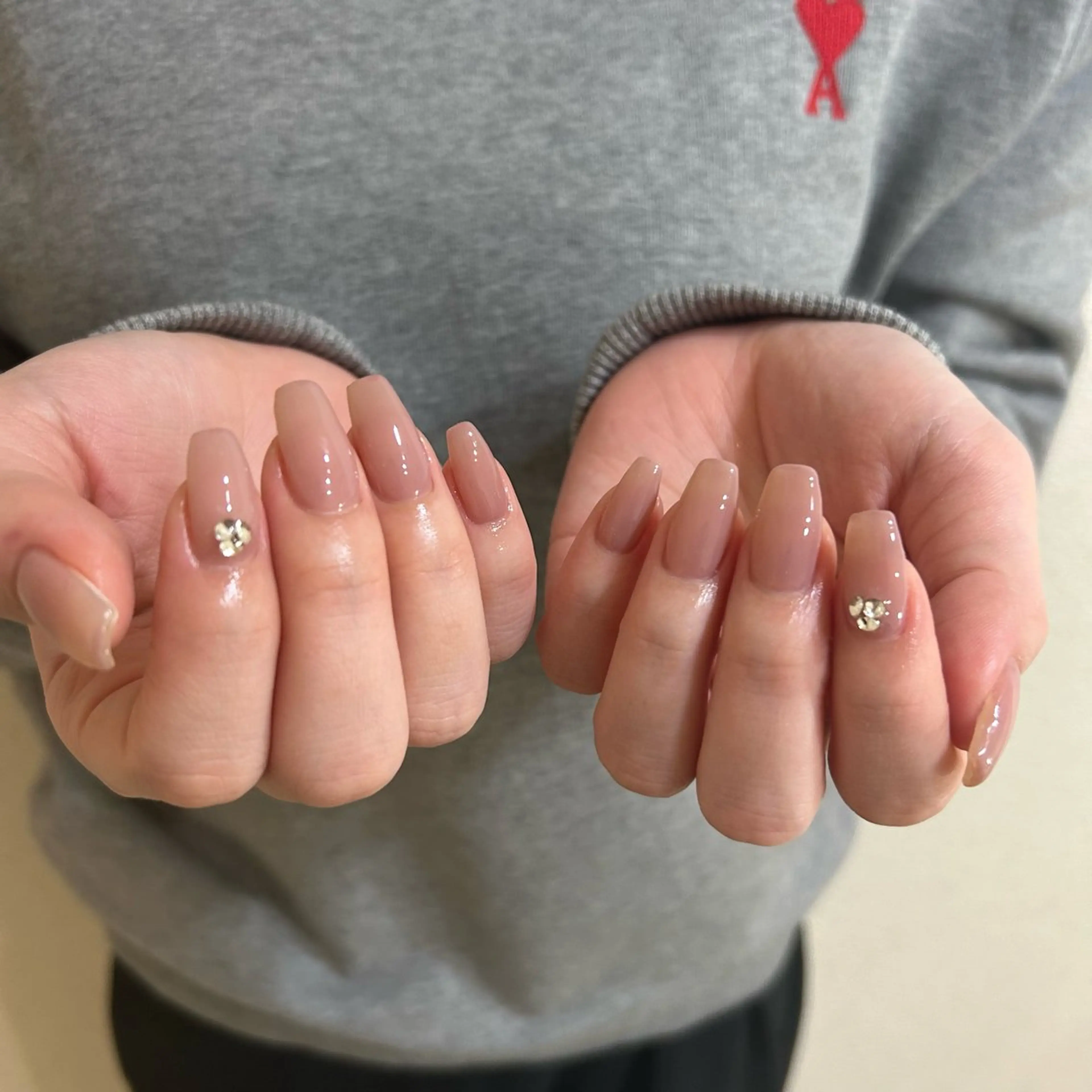 ネイル ブルー フットネイル ジェルネイル キラキラネイル 韓国ネイル ハンドネイル RooM -produce by maynail-所属・RooM -mizuki-のネイルデザイン