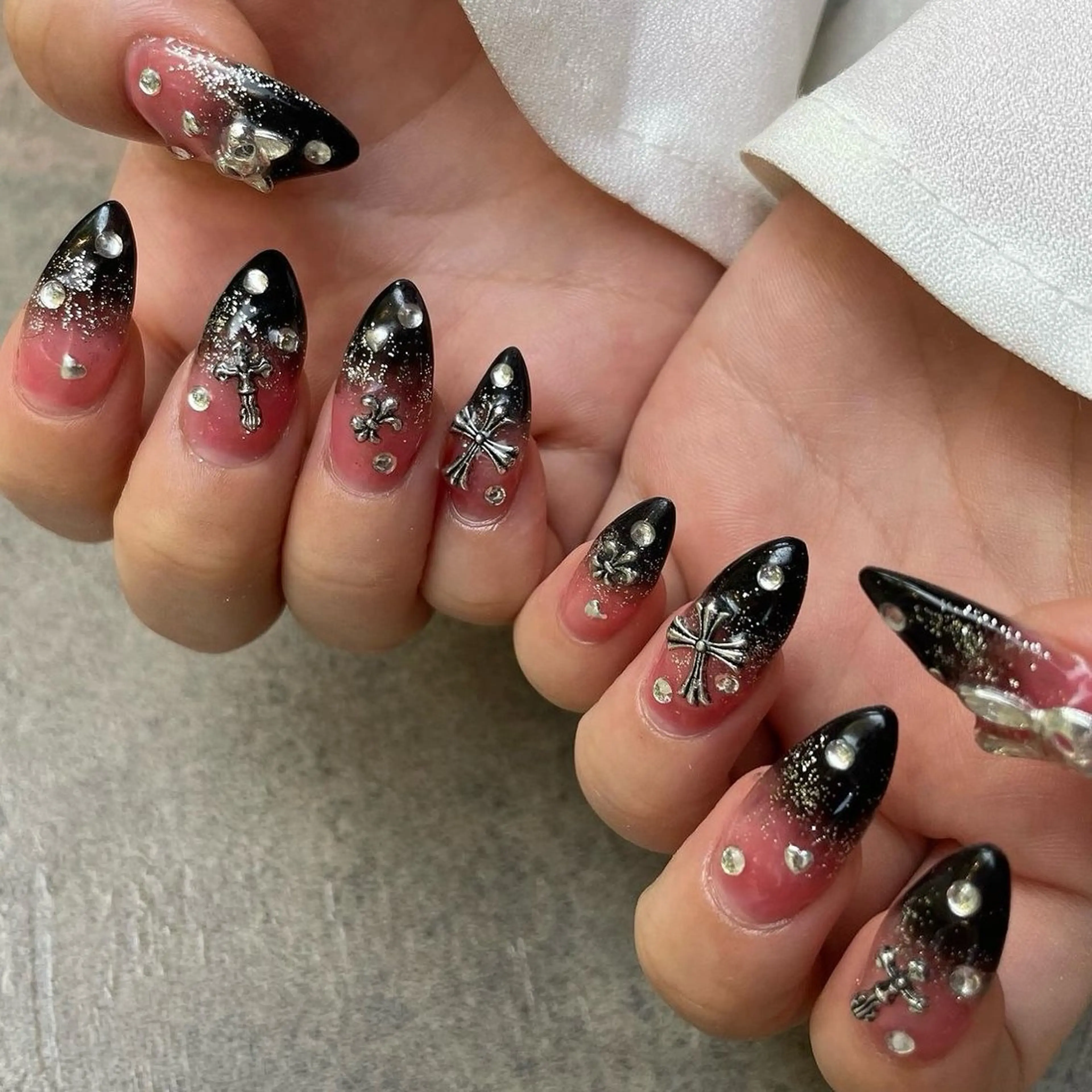 ネイル casita（カシータ）所属・thrush nailsのネイルデザイン